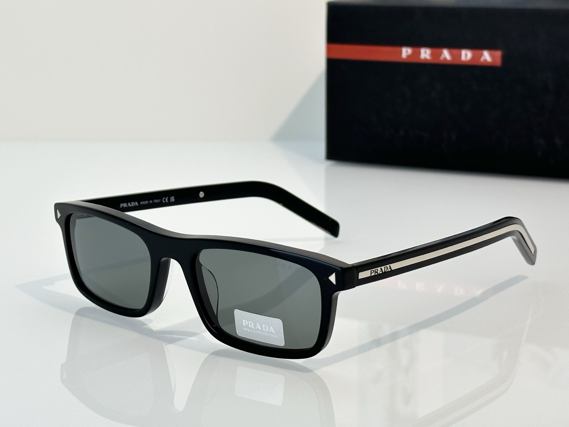 Prada Prad*