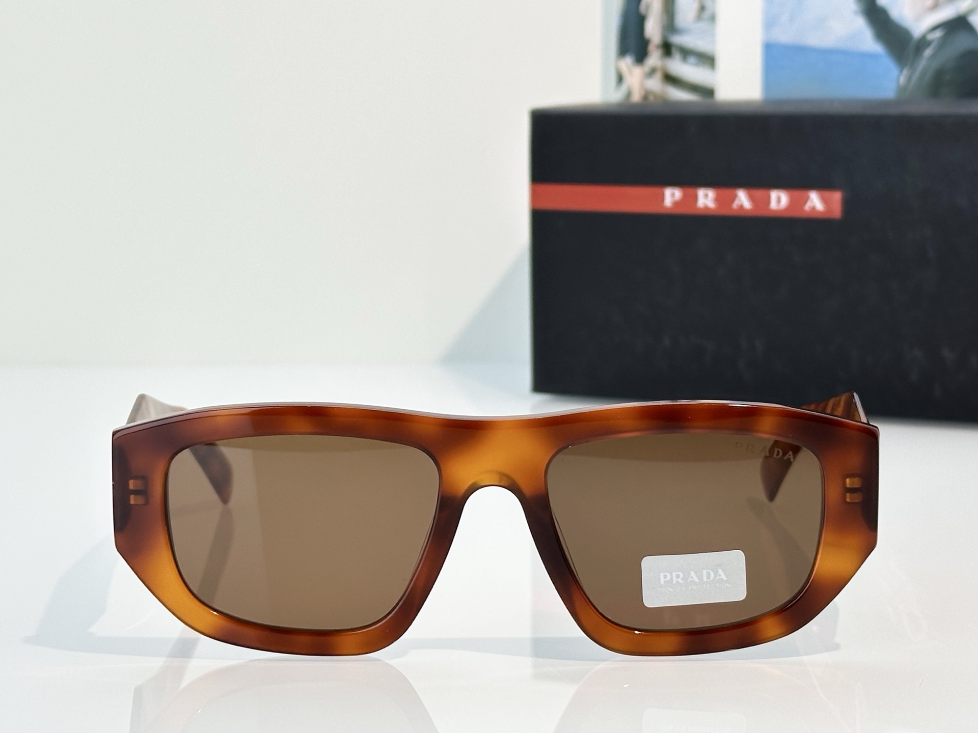 Prada Prad*