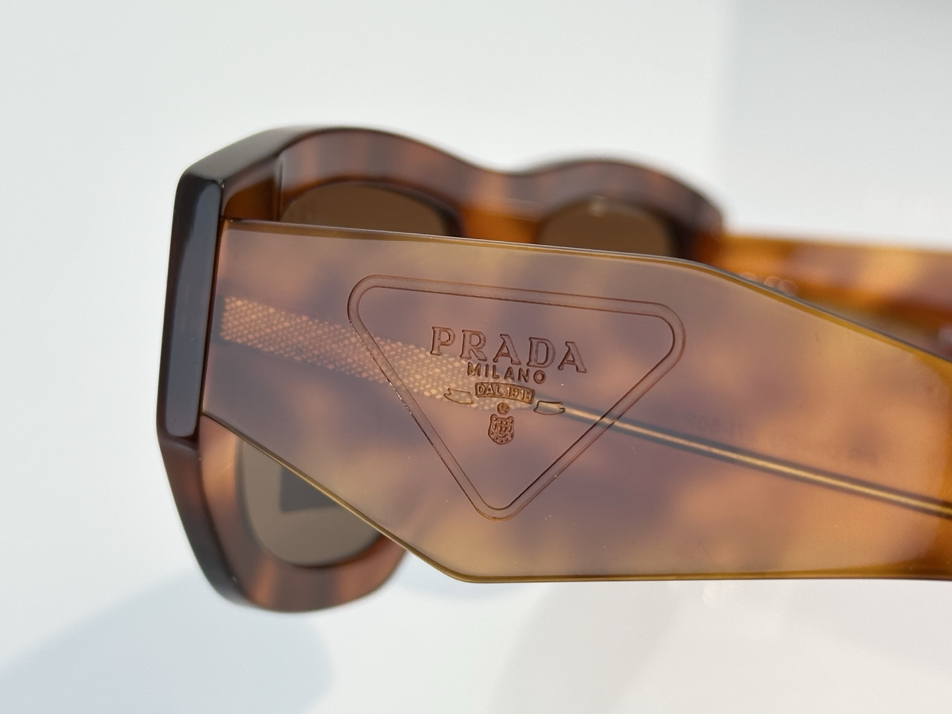Prada Prad*