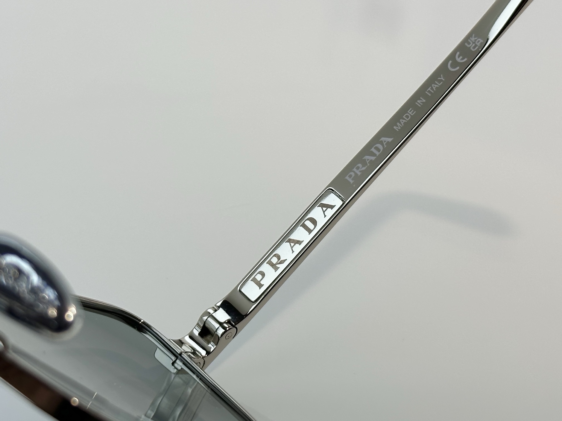 Prada Prad*