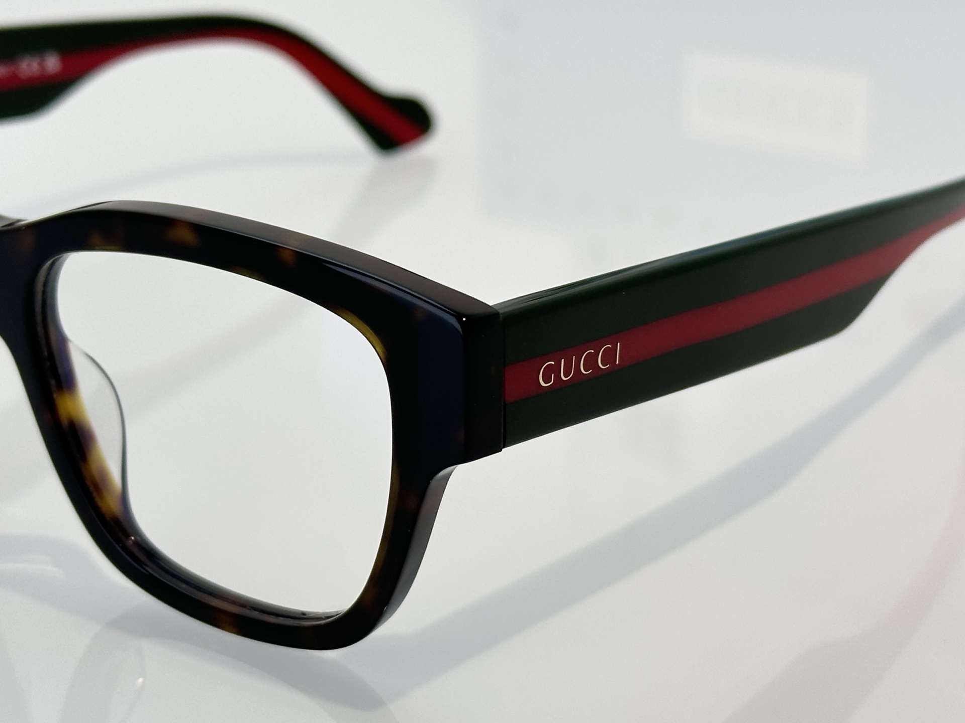 Gucci Gucc*