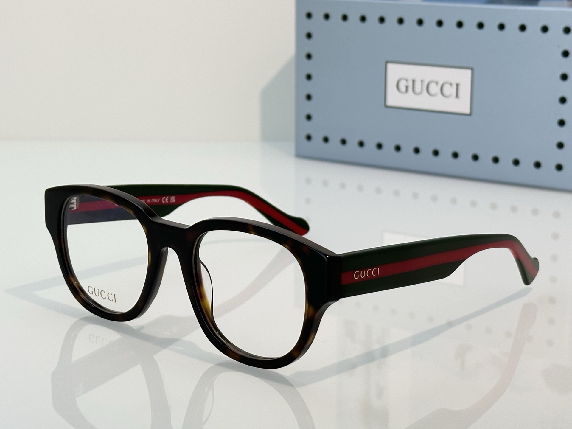 Gucci Gucc*