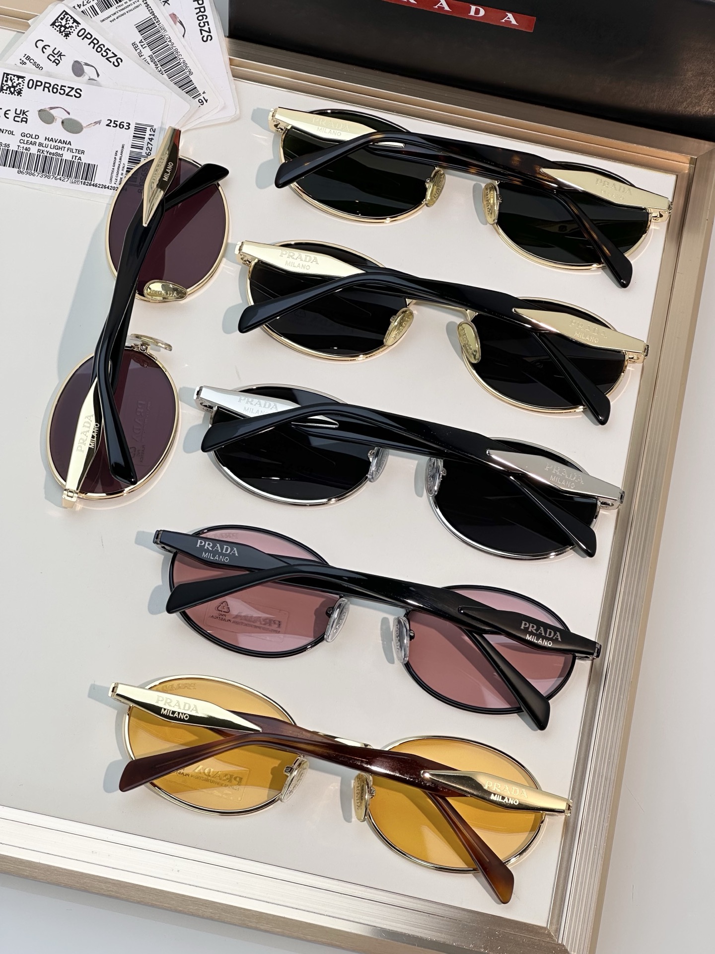 Prada Prad*