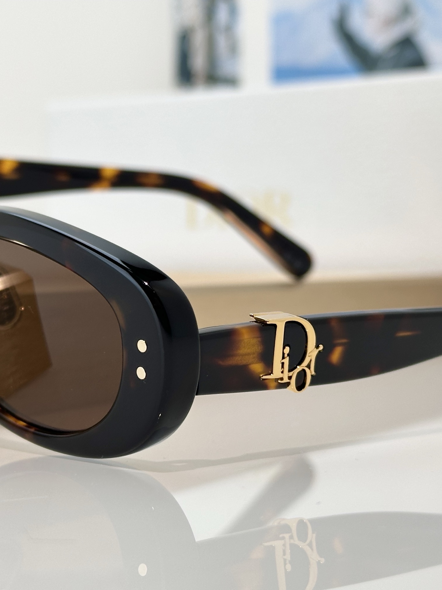 Designer Sunglasses Oblique