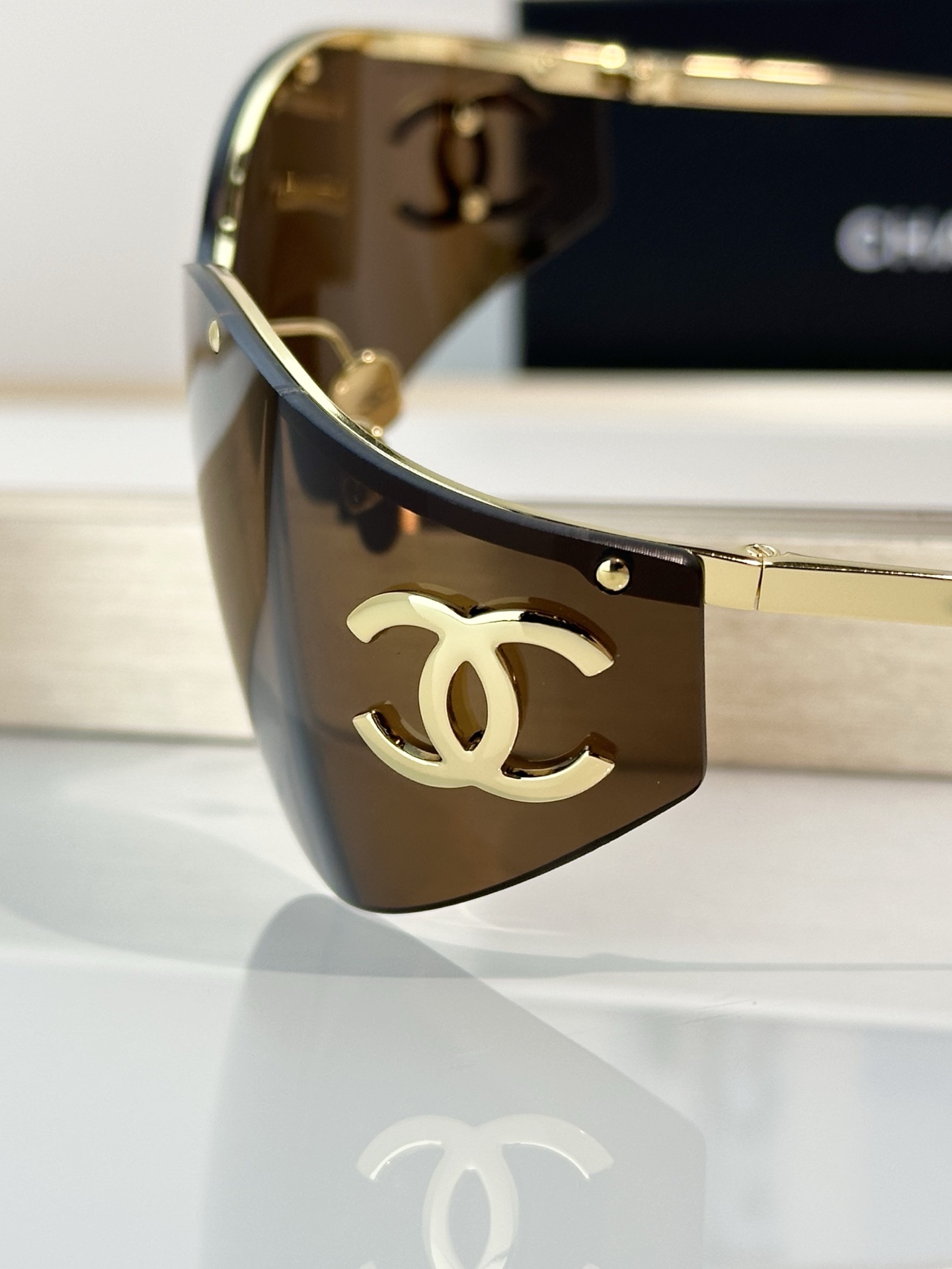 Chanel Sunglasses 9582