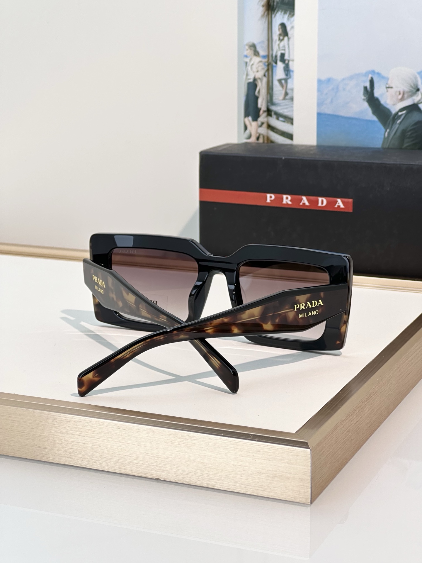 Prada Prad*