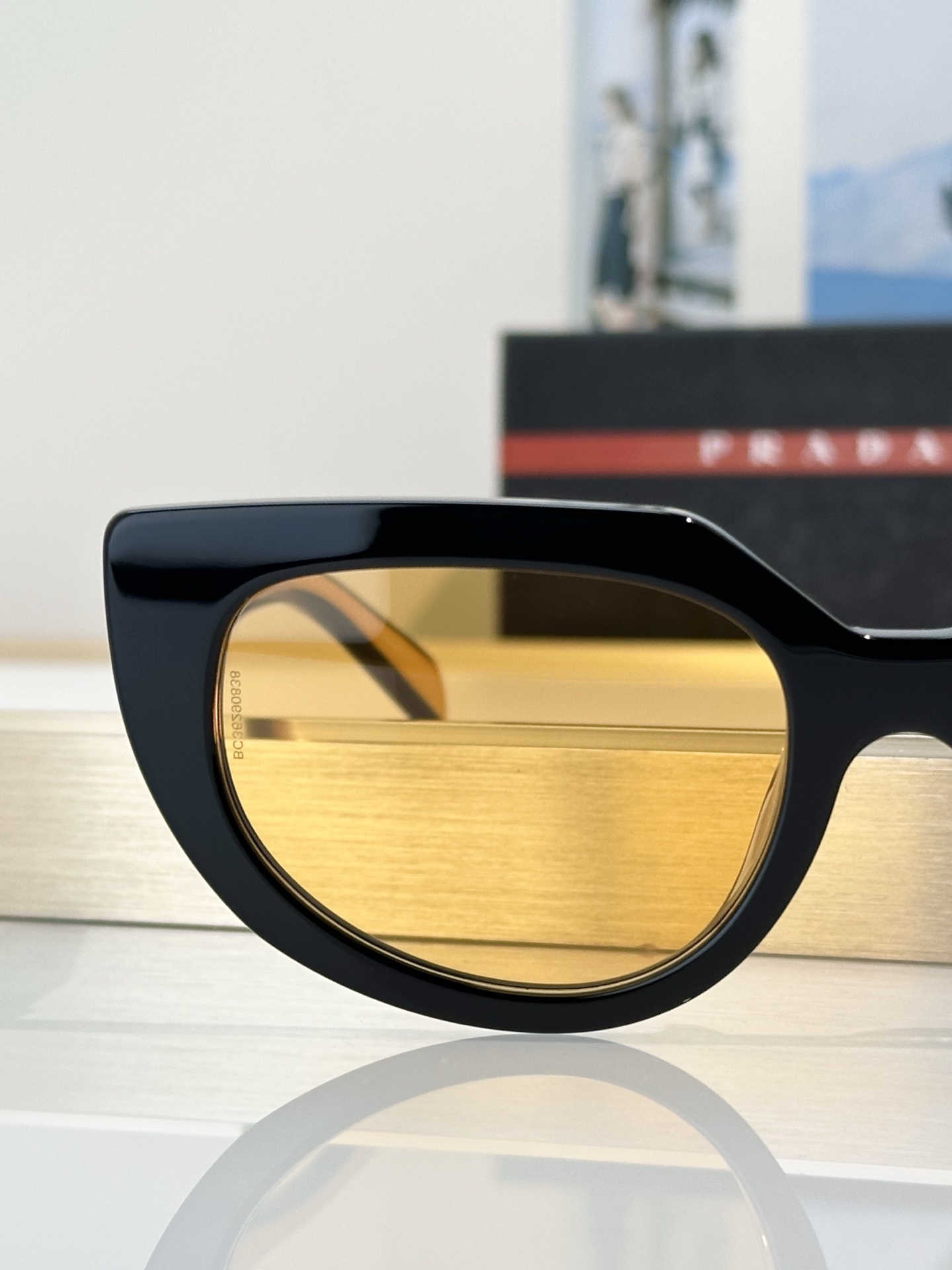 Prada Prad*