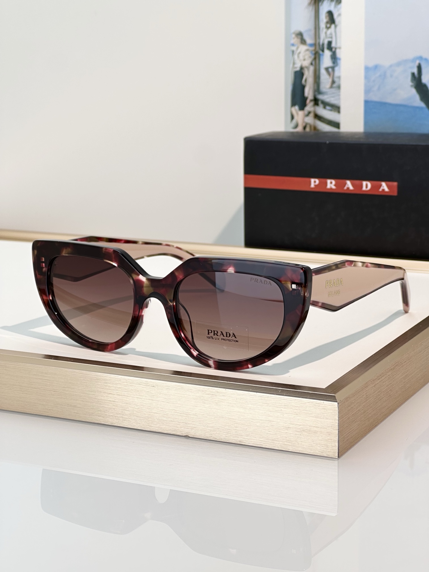 Prada Prad*