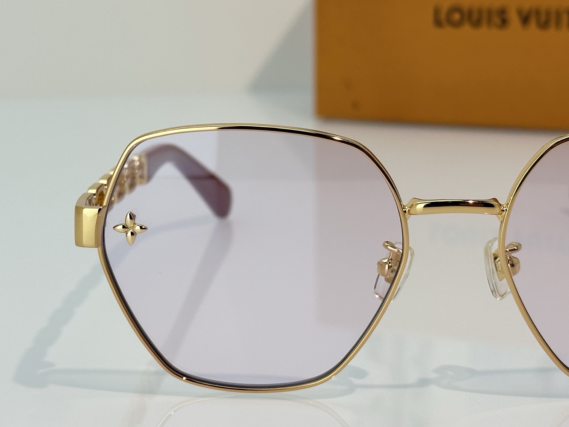 Louis Vuitton Louis Vuitto*