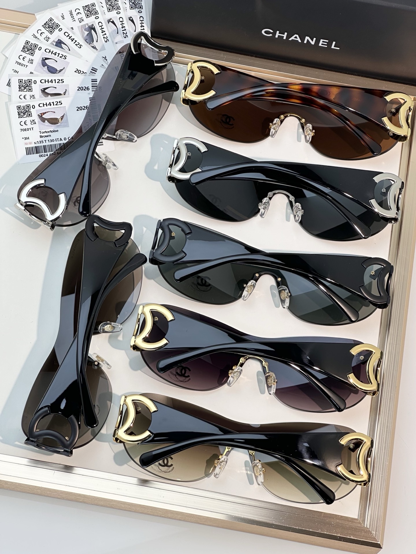 Chanel Sunglasses CH4125