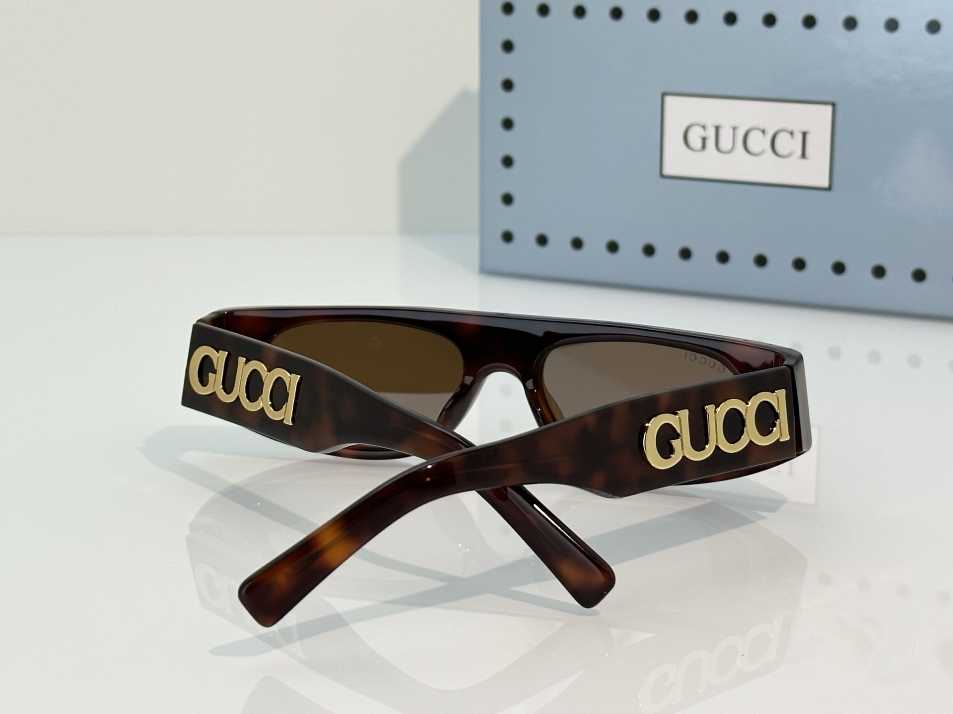 Gucci Gucc*