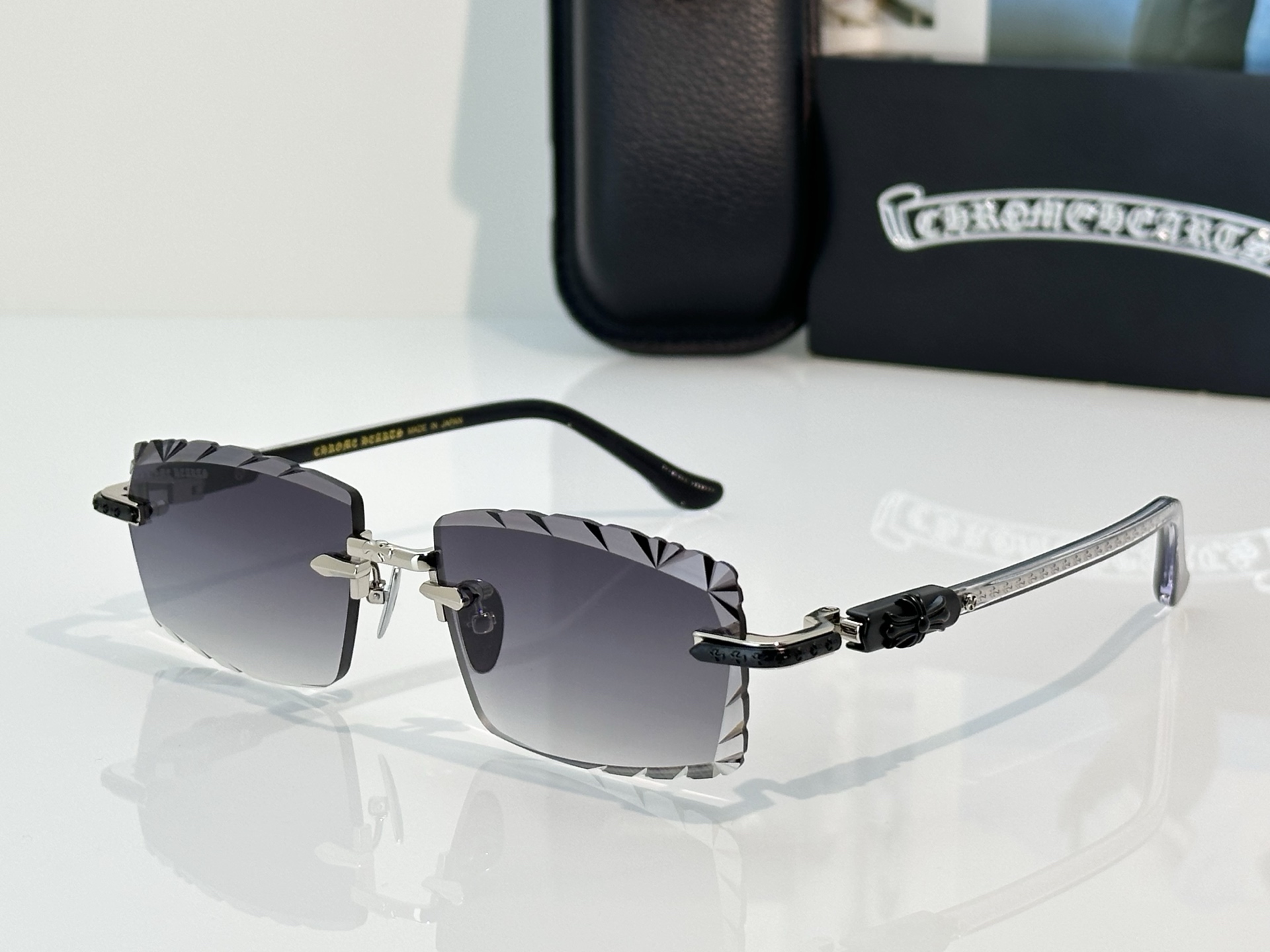Chrome Hearts Chrome Heart*