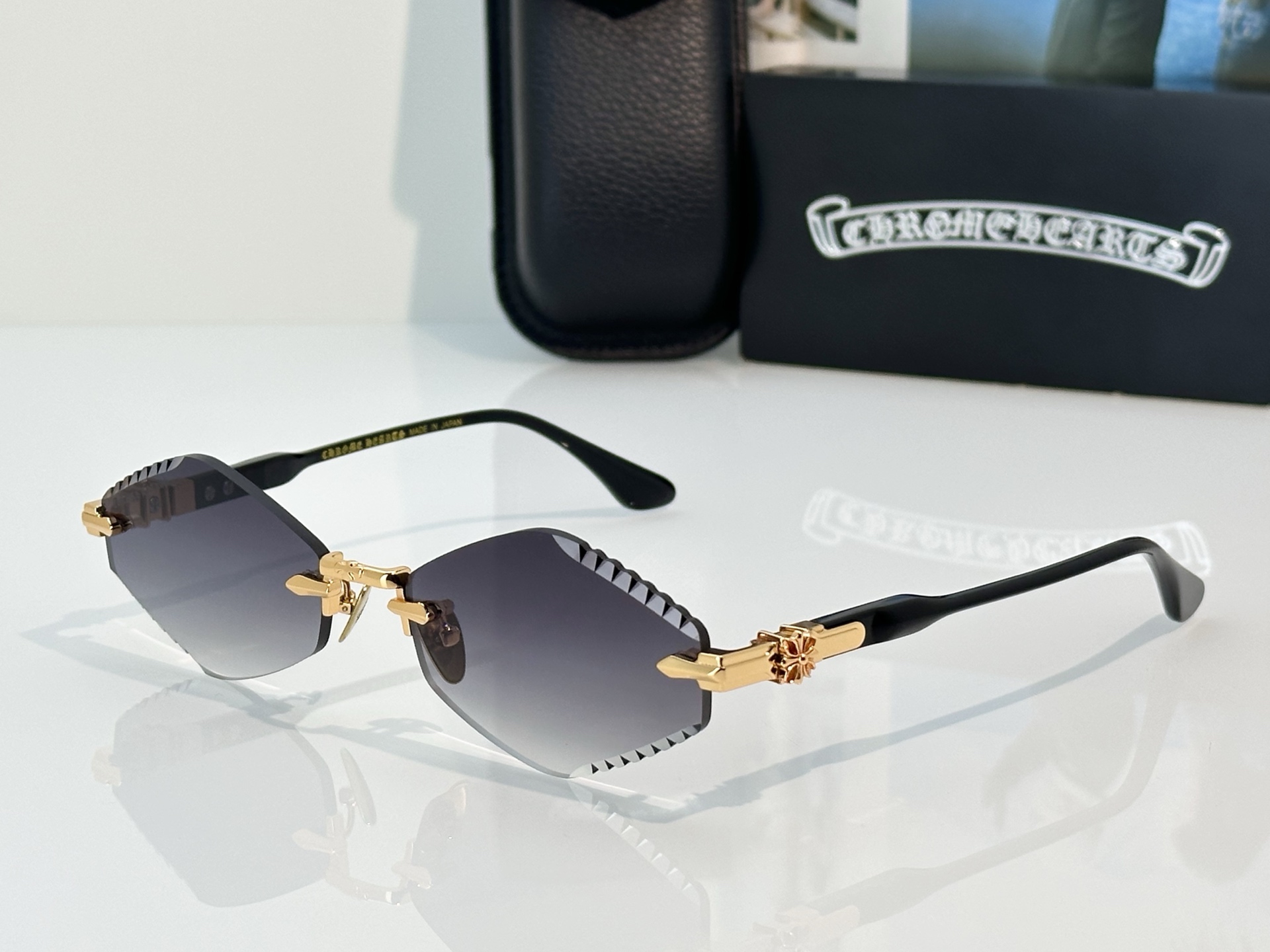 Chrome Hearts Chrome Heart*