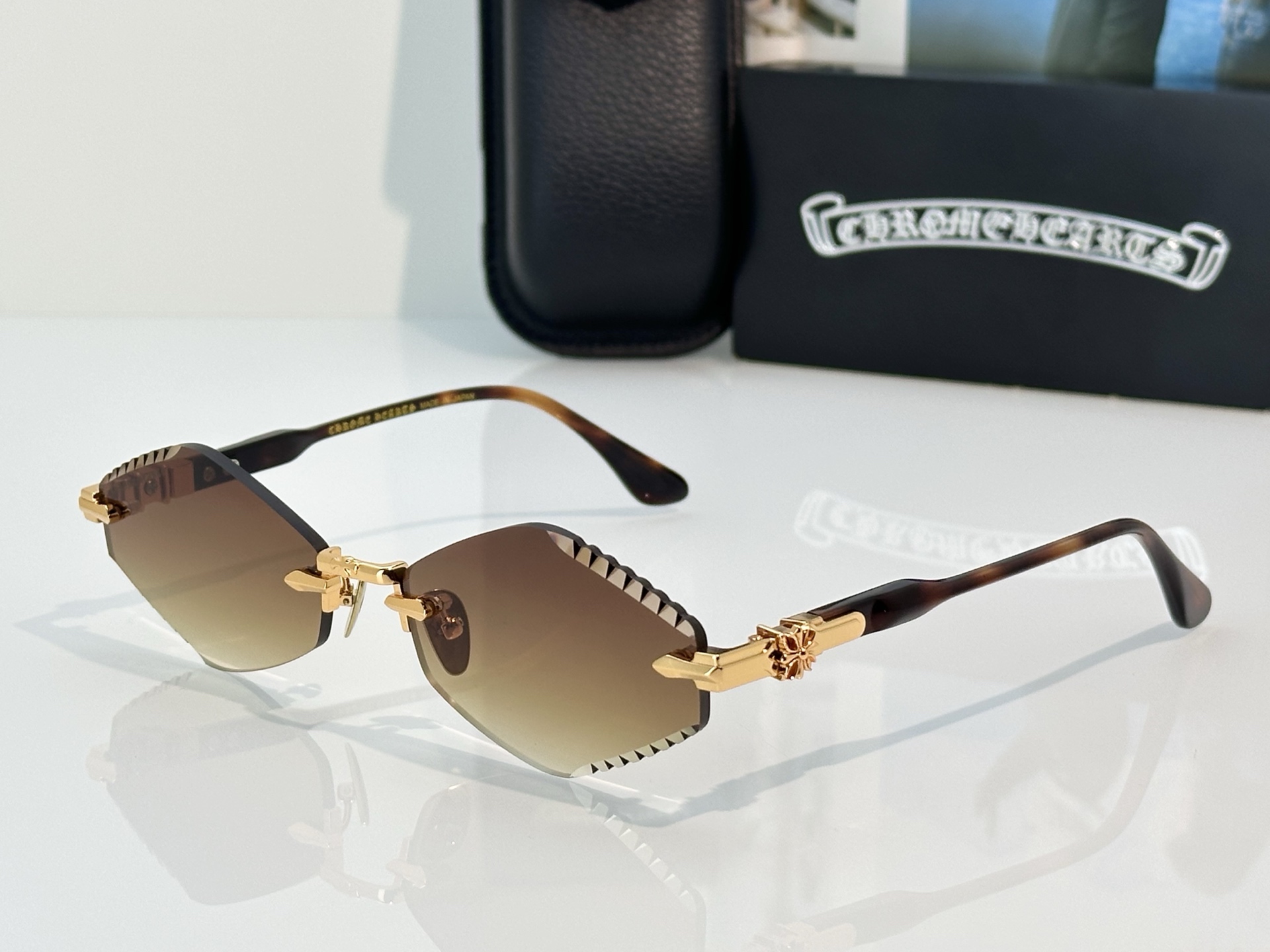 Chrome Hearts Chrome Heart*