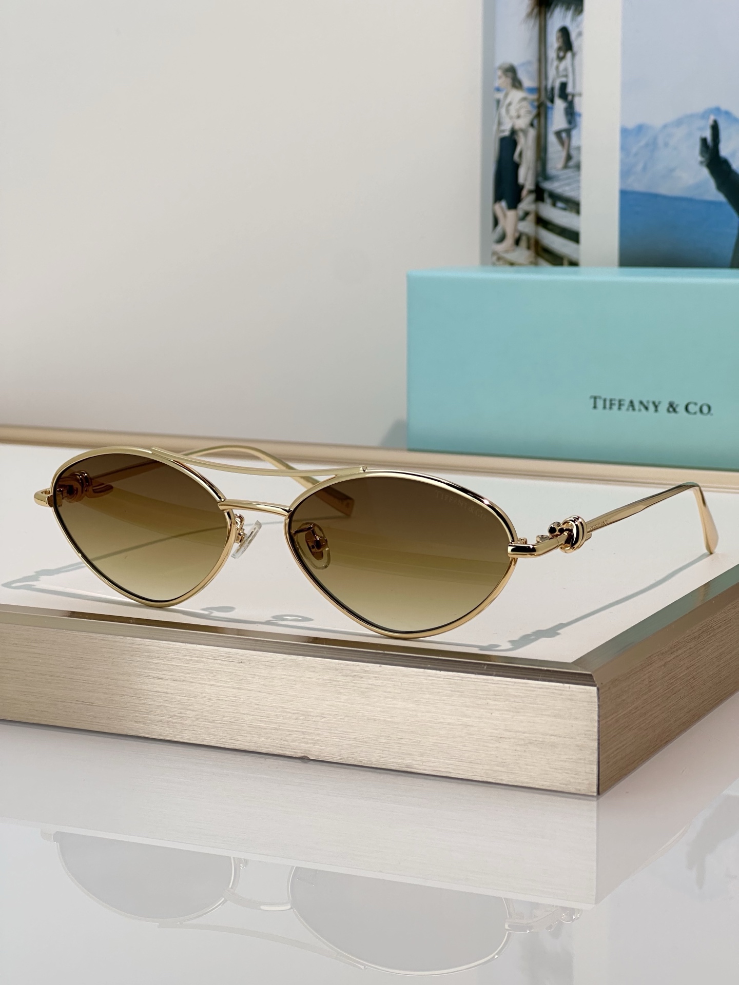 Tiffany & Co. Tiffany&C*