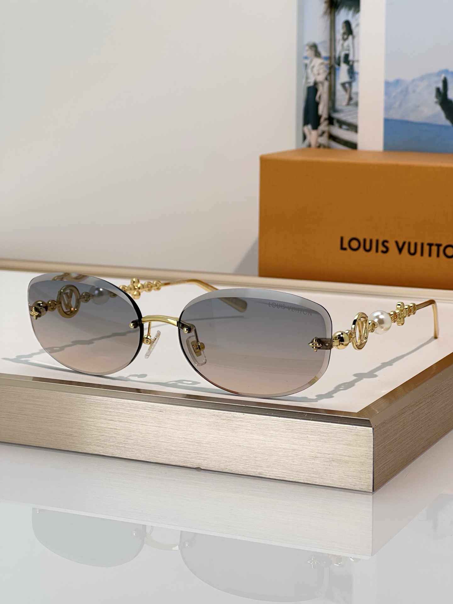 Louis Vuitton Louis Vuitto*