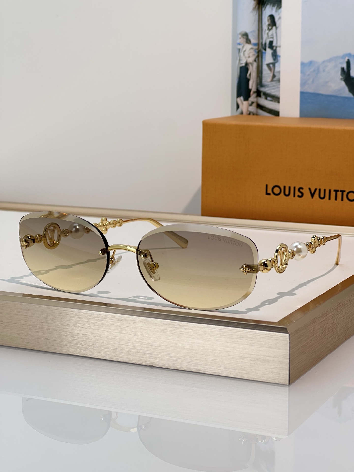 Louis Vuitton Louis Vuitto*