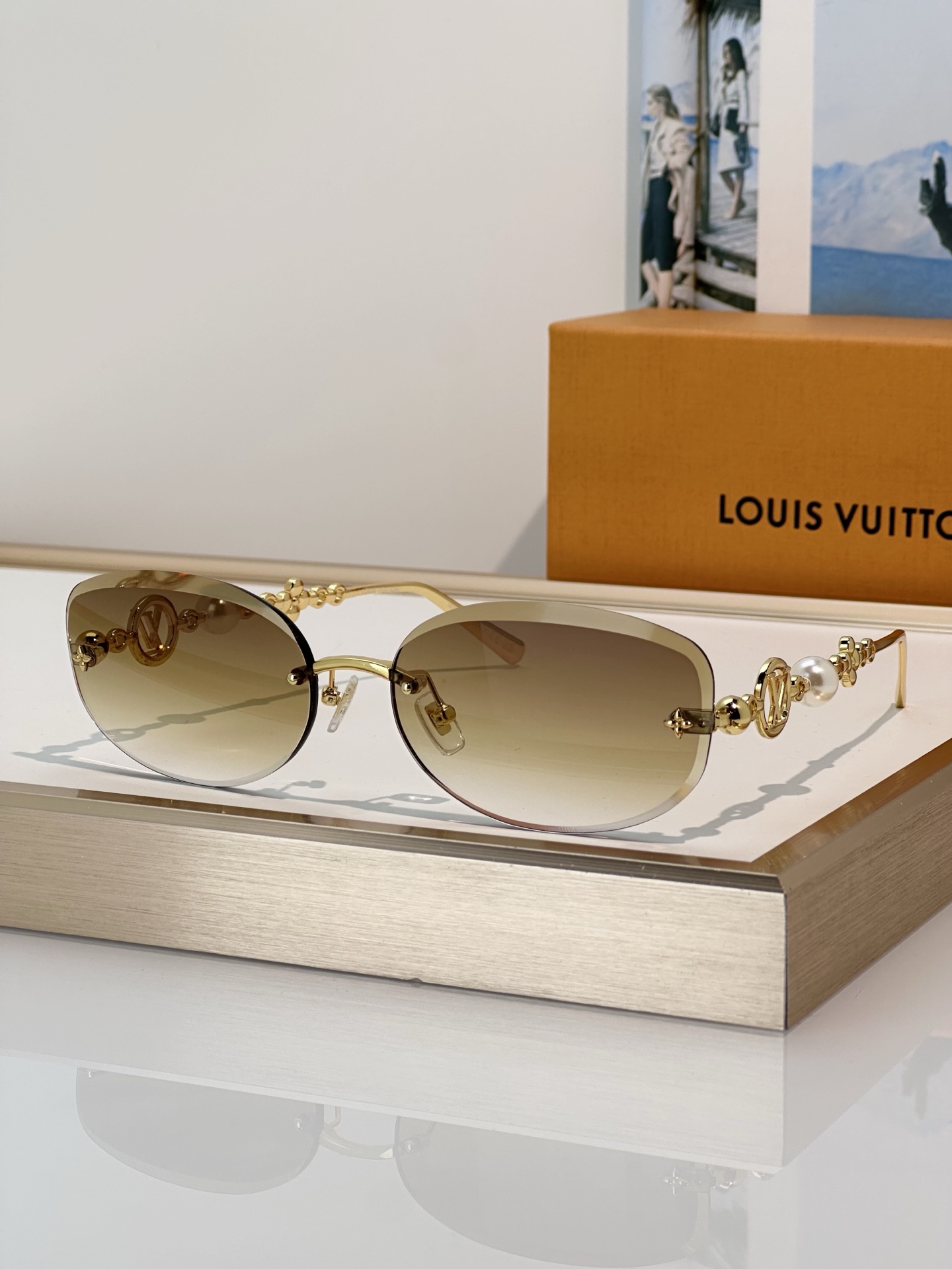 Louis Vuitton Louis Vuitto*