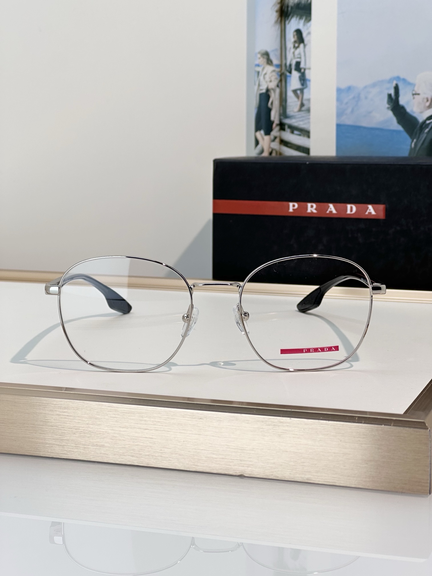Prada Prad*
