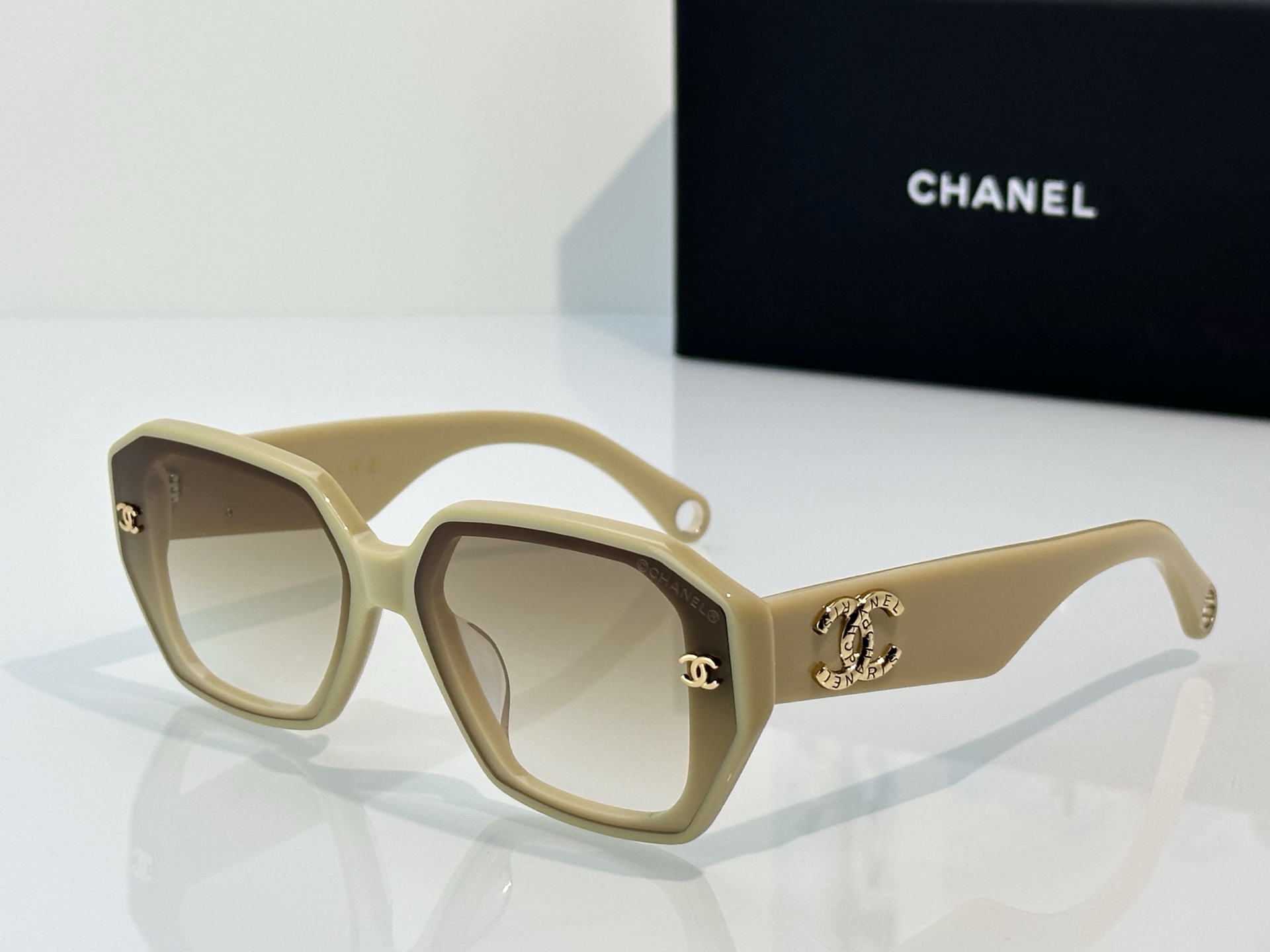Chanel Chane*