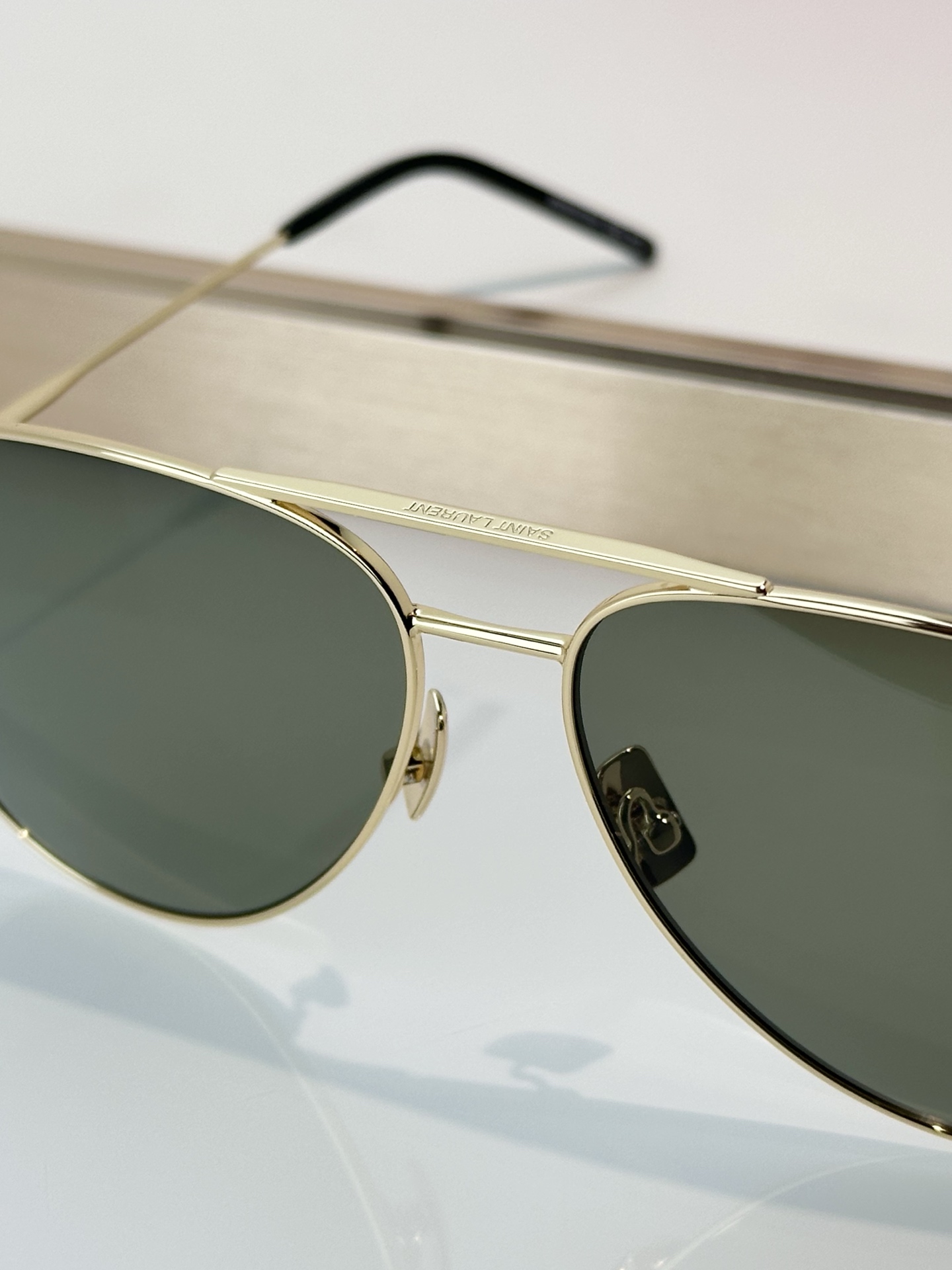 Designer Sunglasses CLASSIC