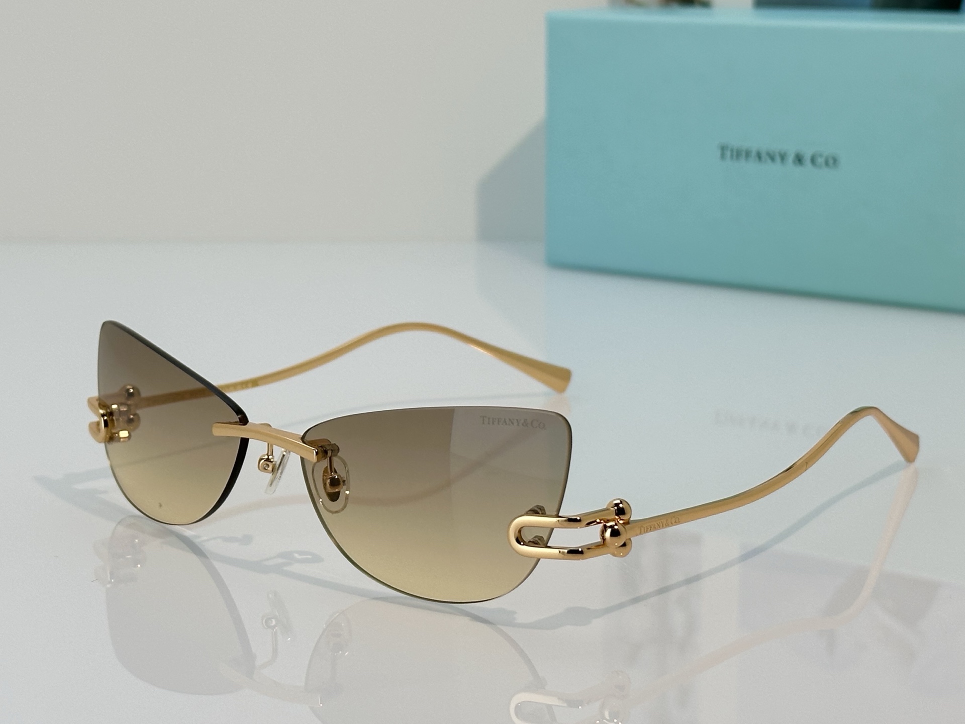 Tiffany & Co. Tiffany&C*