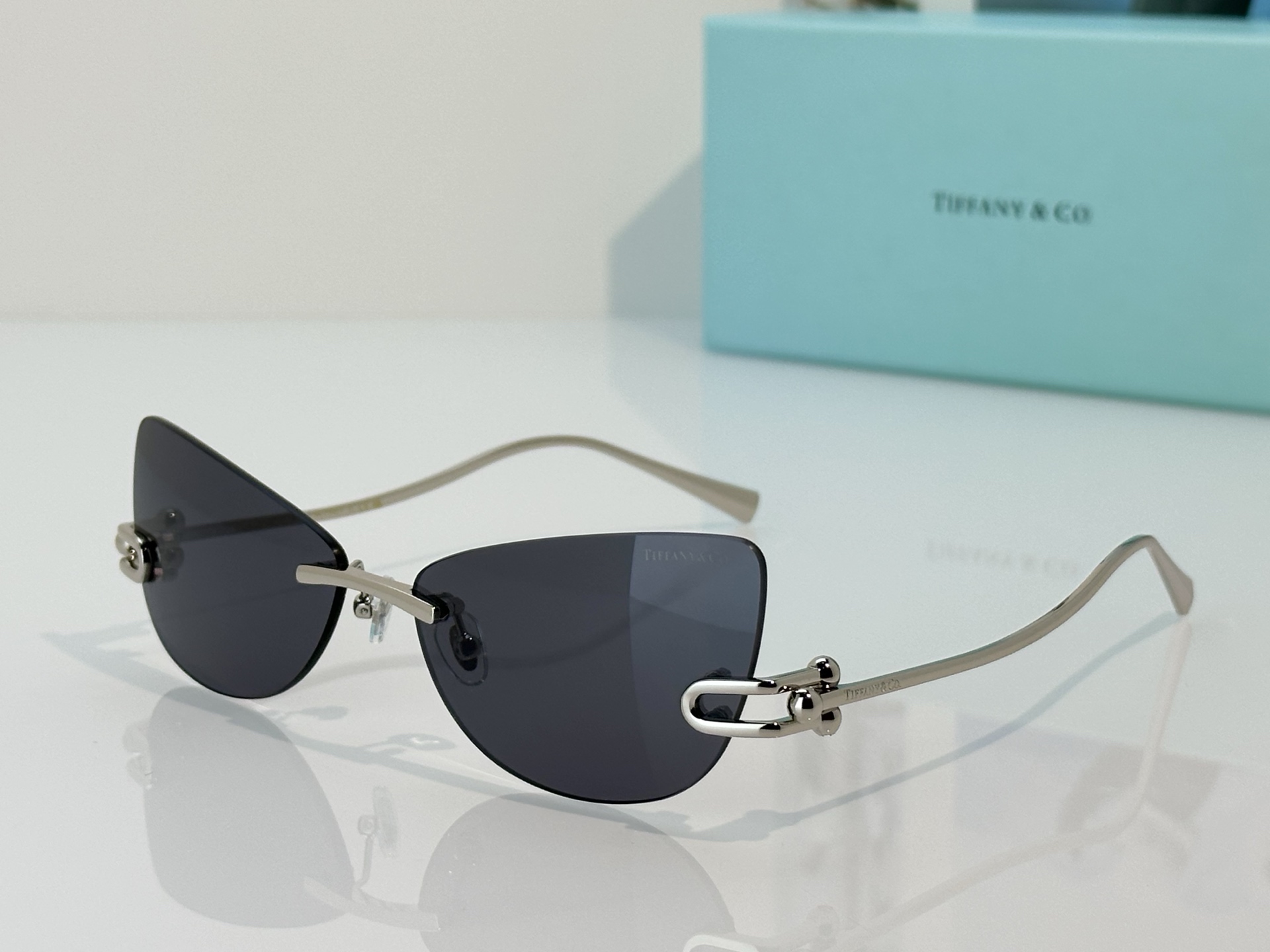 Tiffany & Co. Tiffany&C*