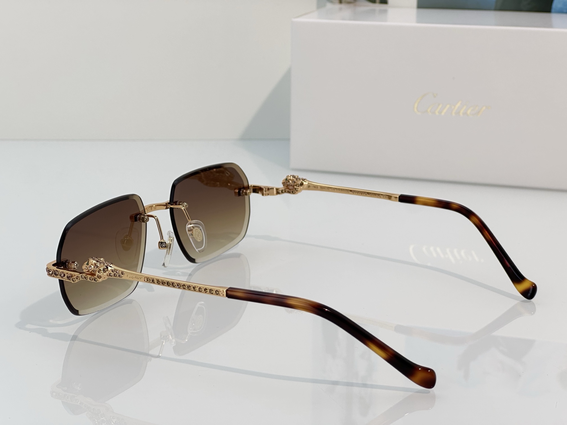 Cartier Cartie*
