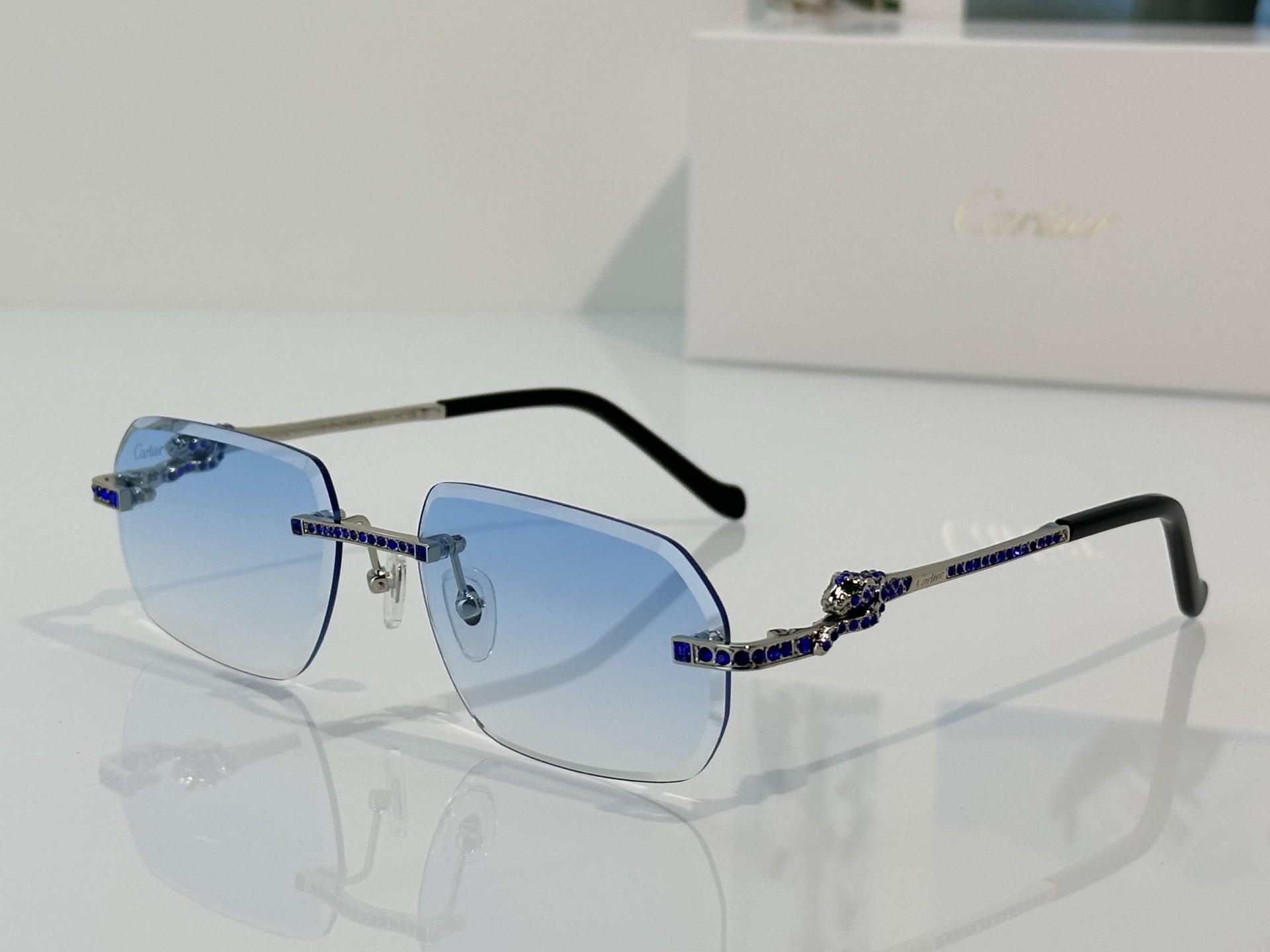 Cartier Cartie*
