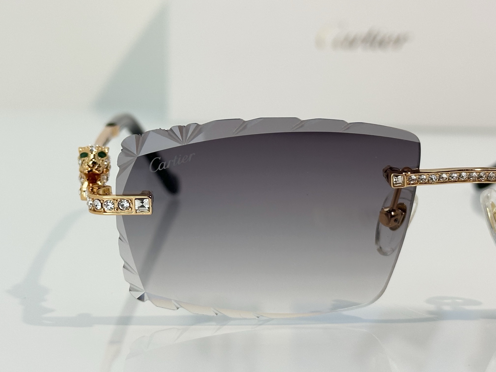 Cartier Cartie*