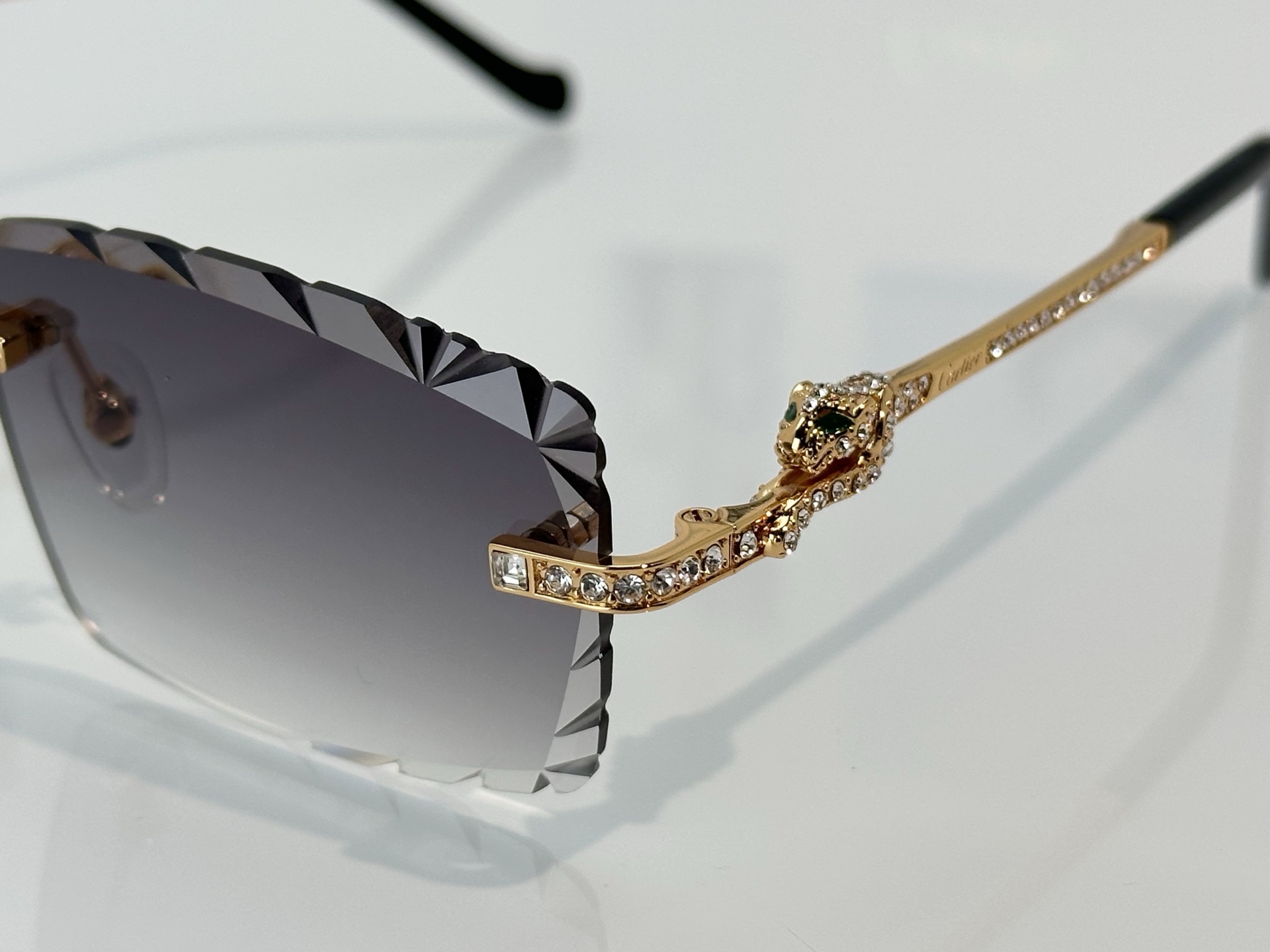 Cartier Cartie*