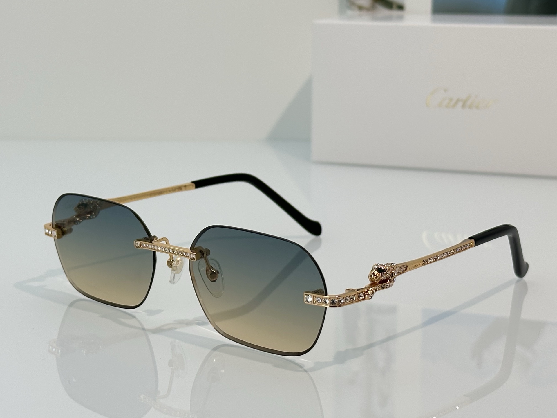 Cartier Cartie*