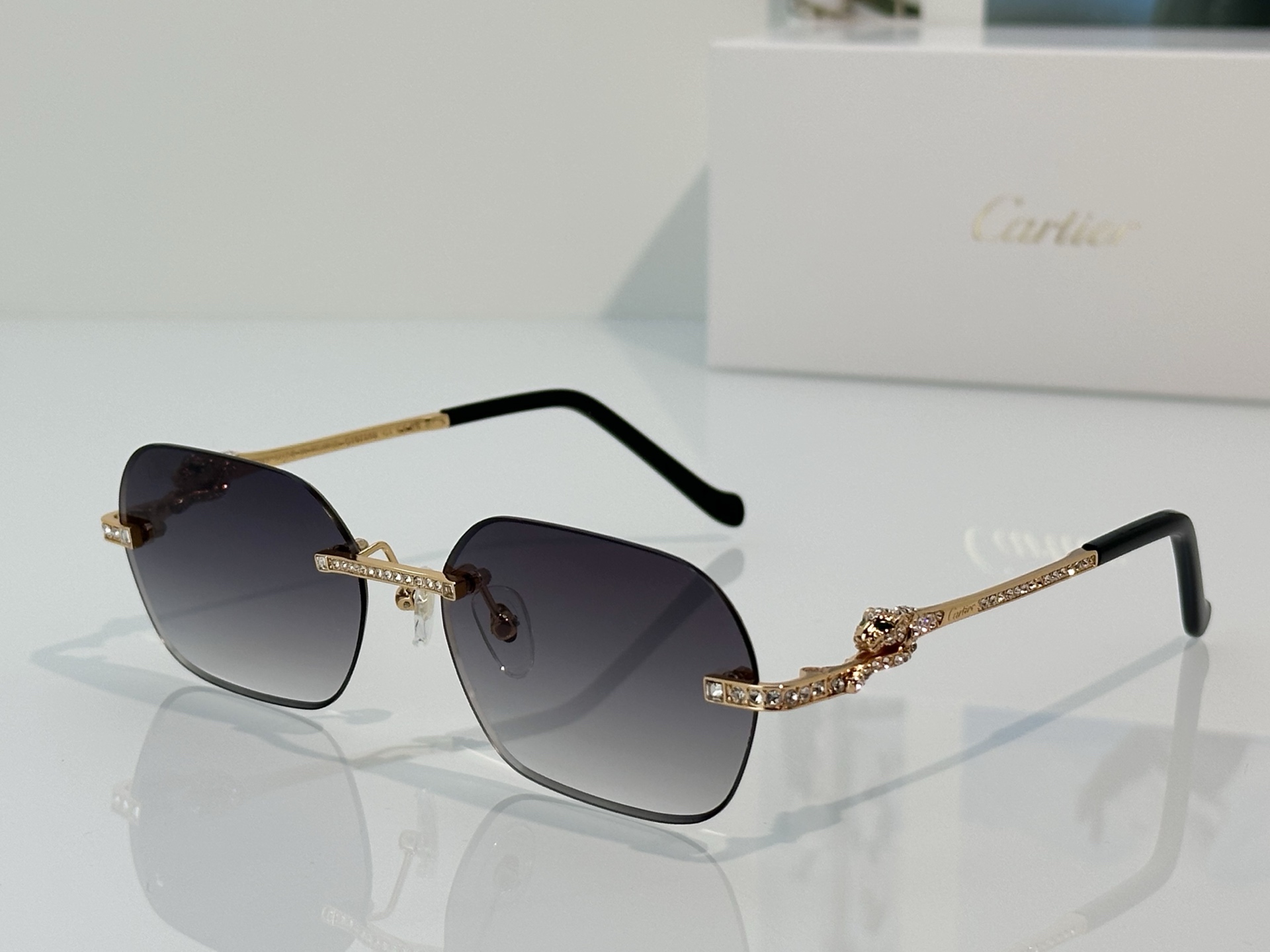 Cartier Cartie*