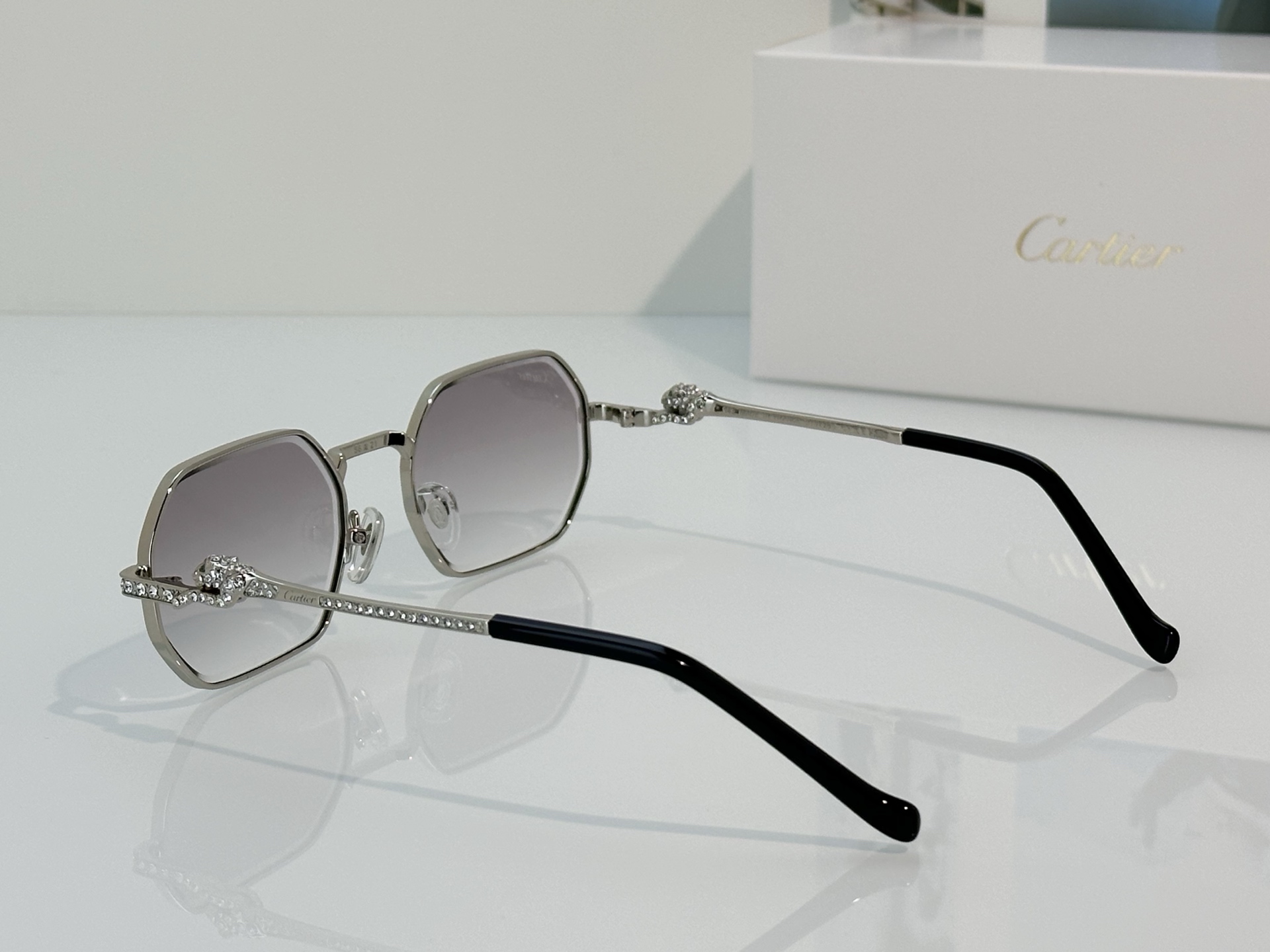 Cartier Cartie*