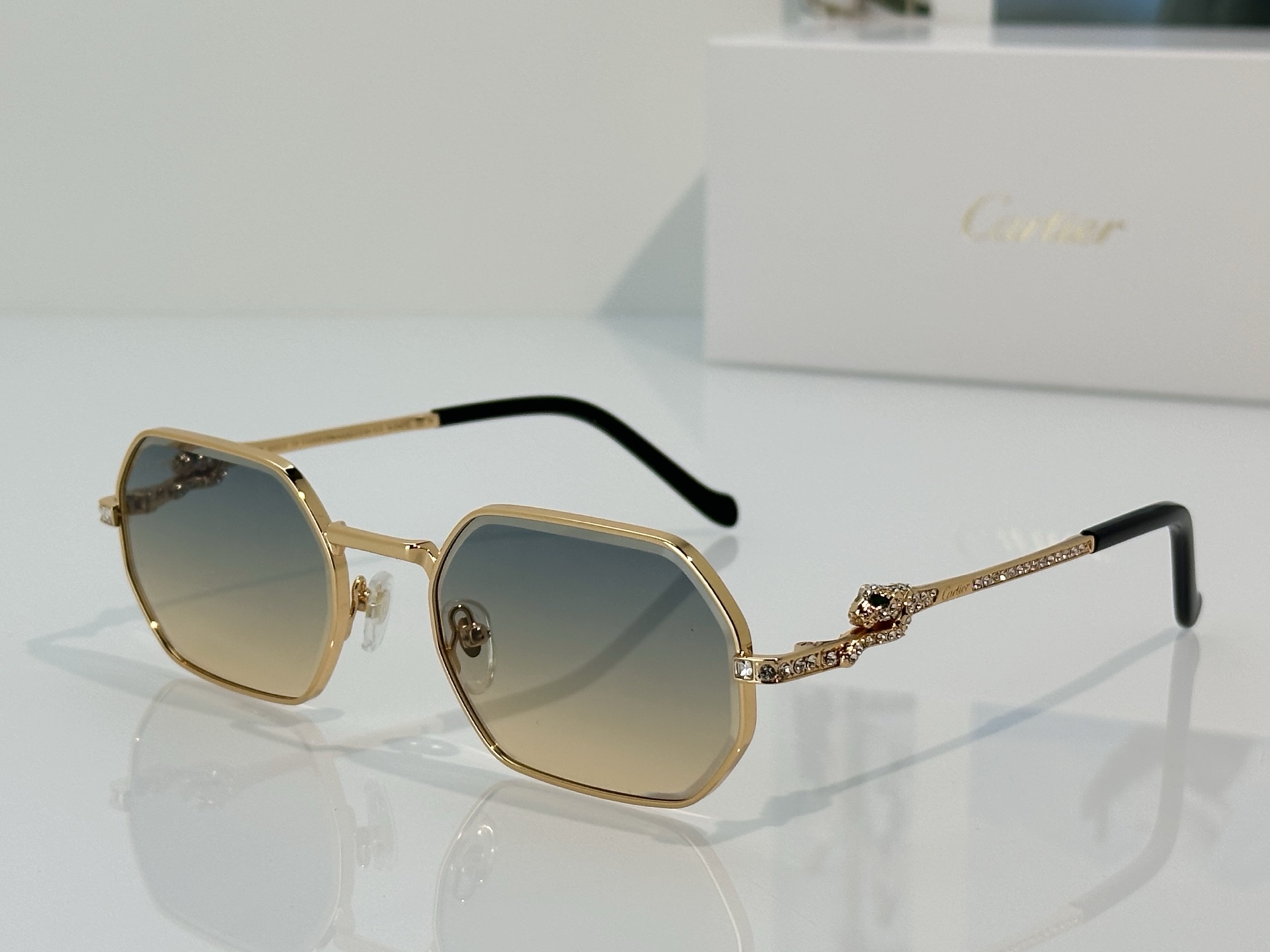 Cartier Cartie*