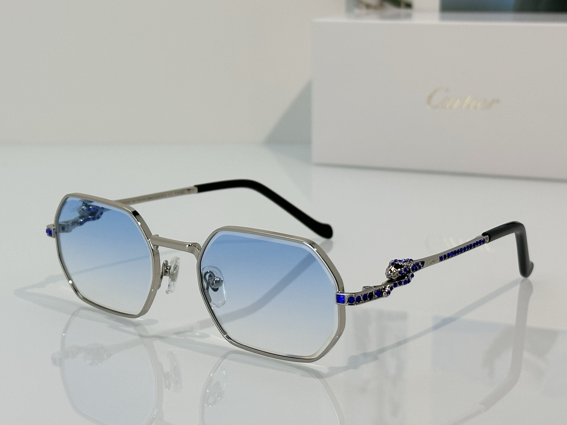 Cartier Cartie*