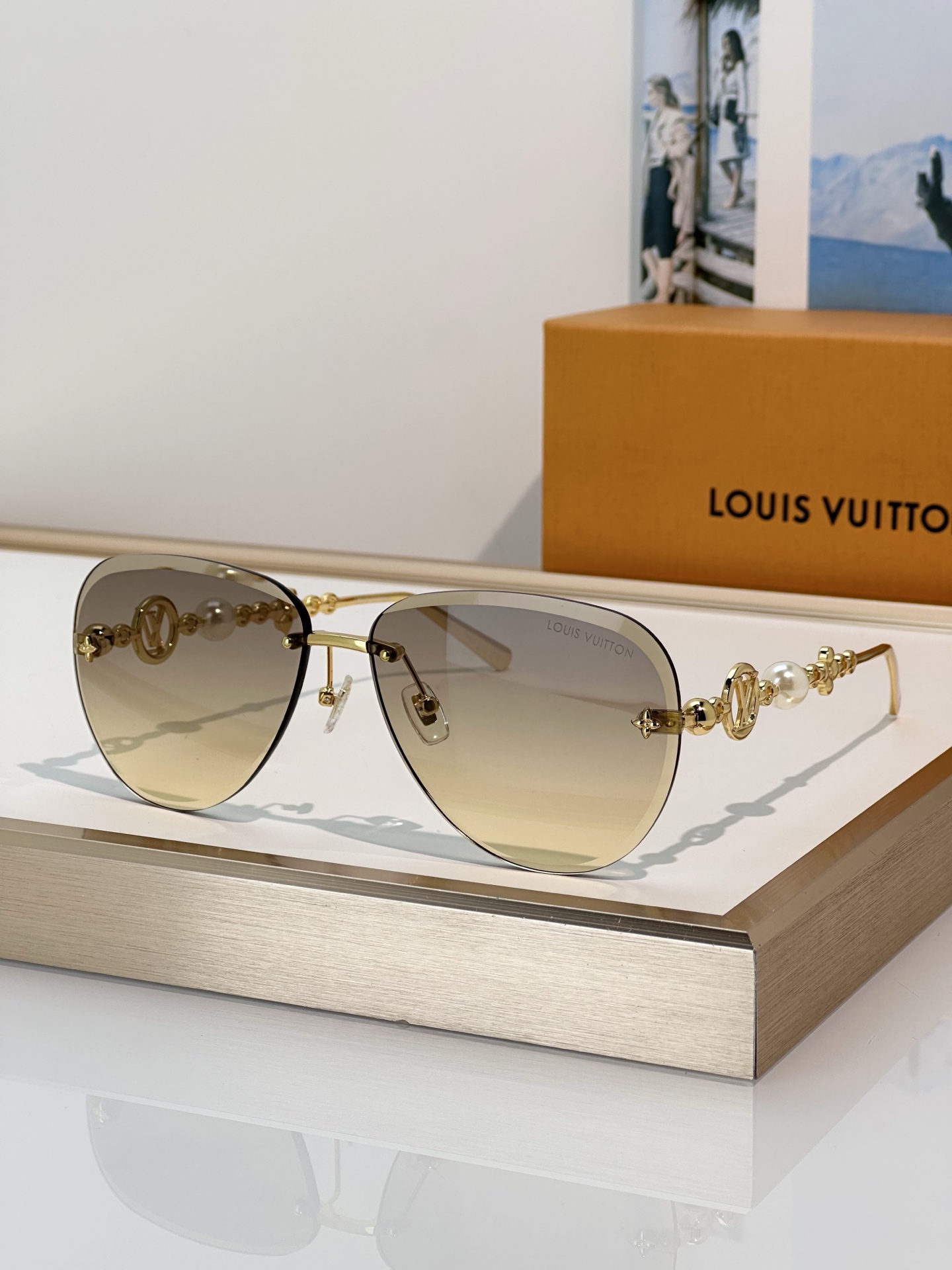 Louis Vuitton Louis Vuitto*