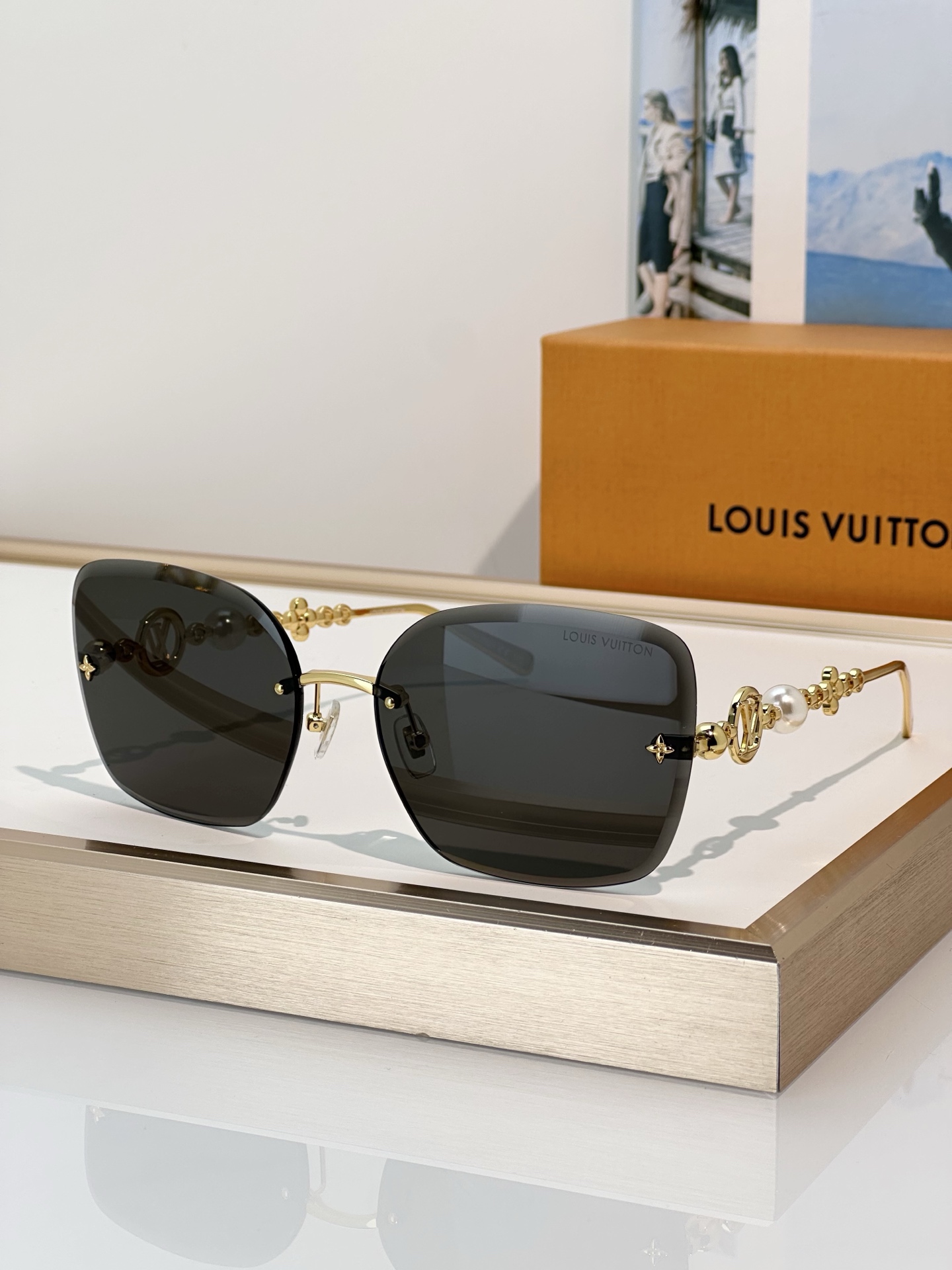 Louis Vuitton Louis Vuitto*