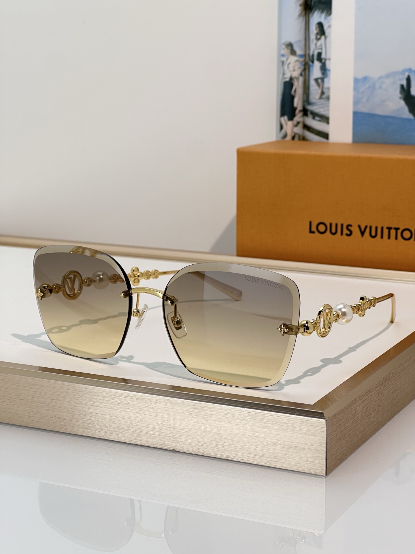 Louis Vuitton Louis Vuitto*