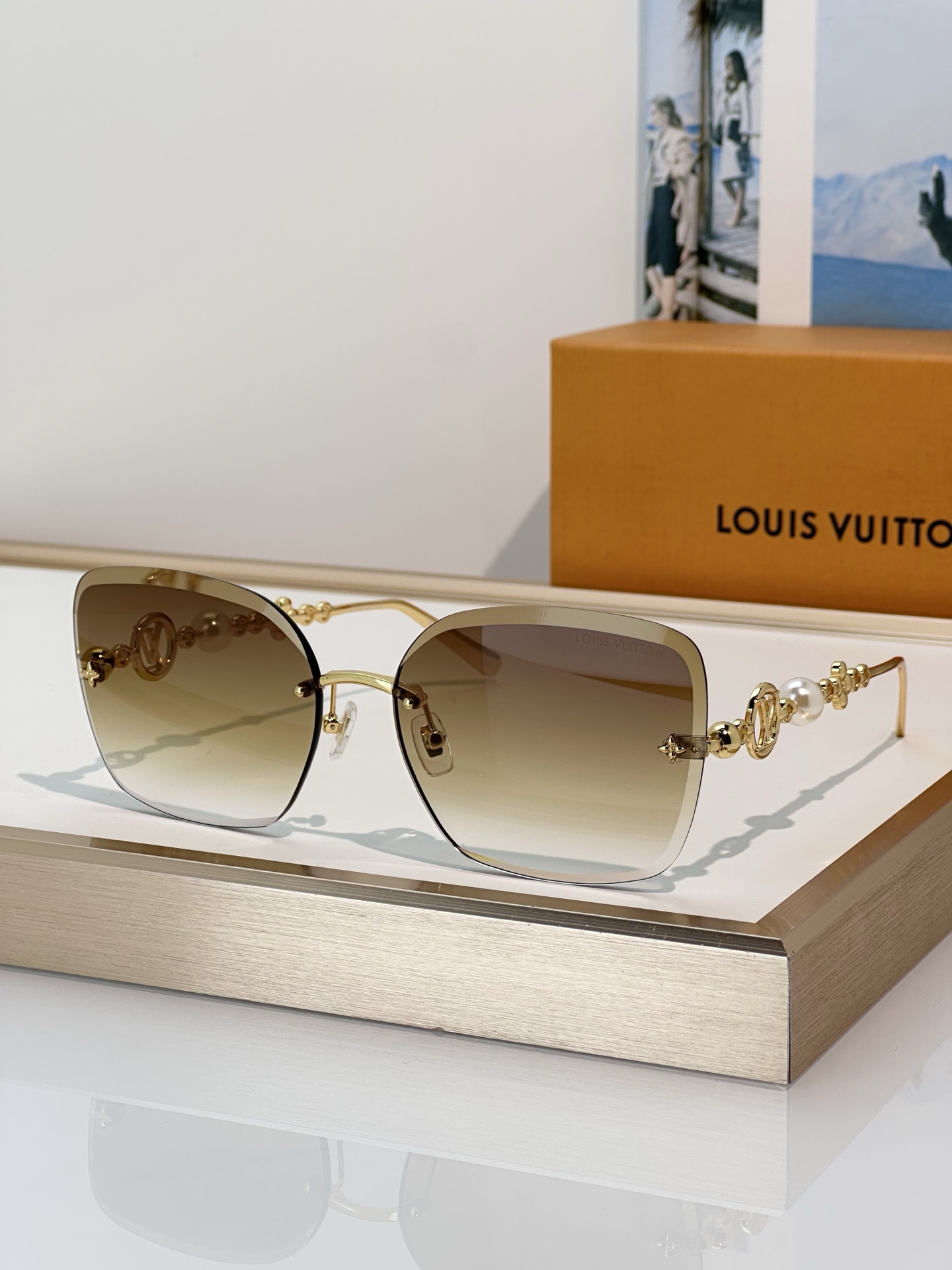 Louis Vuitton Louis Vuitto*