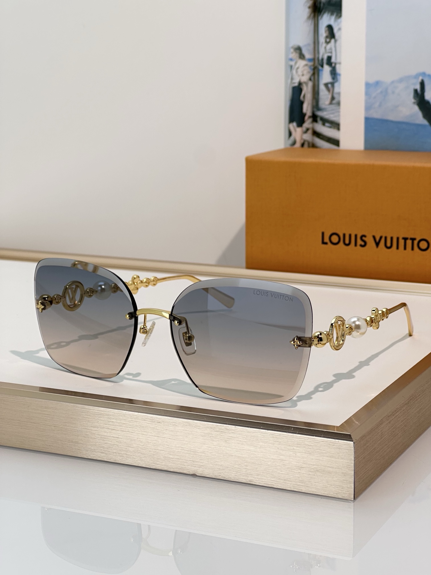 Louis Vuitton Louis Vuitto*