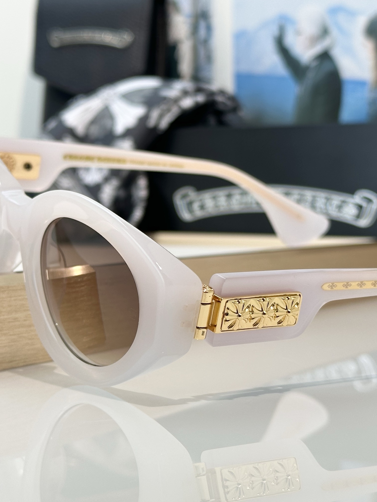 Designer Sunglasses VAJAMMIN