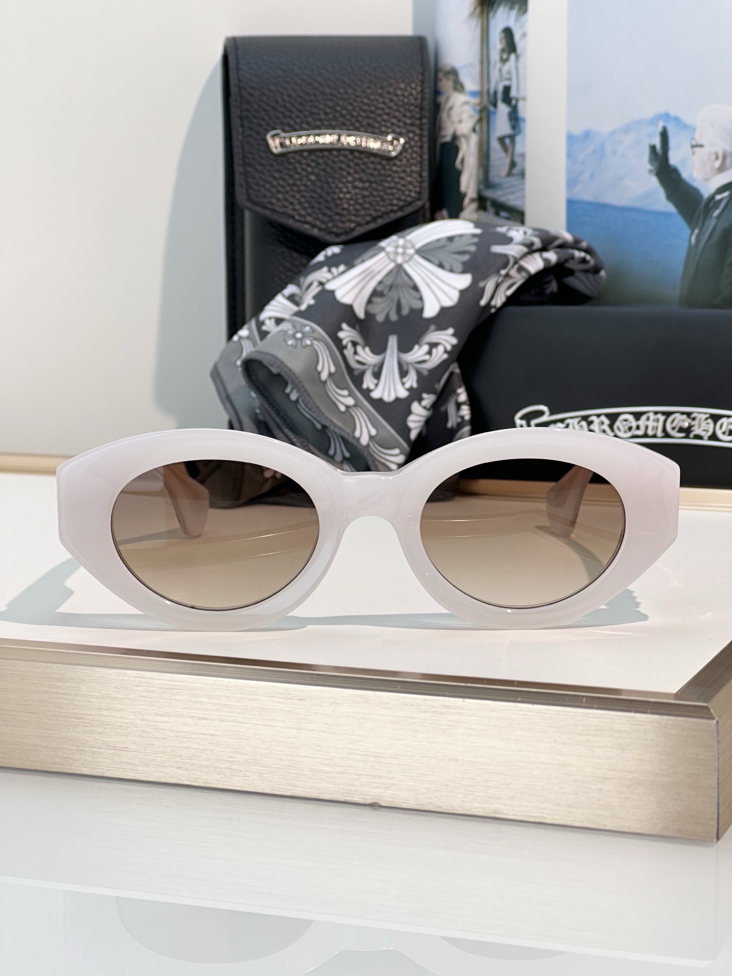 Designer Sunglasses VAJAMMIN