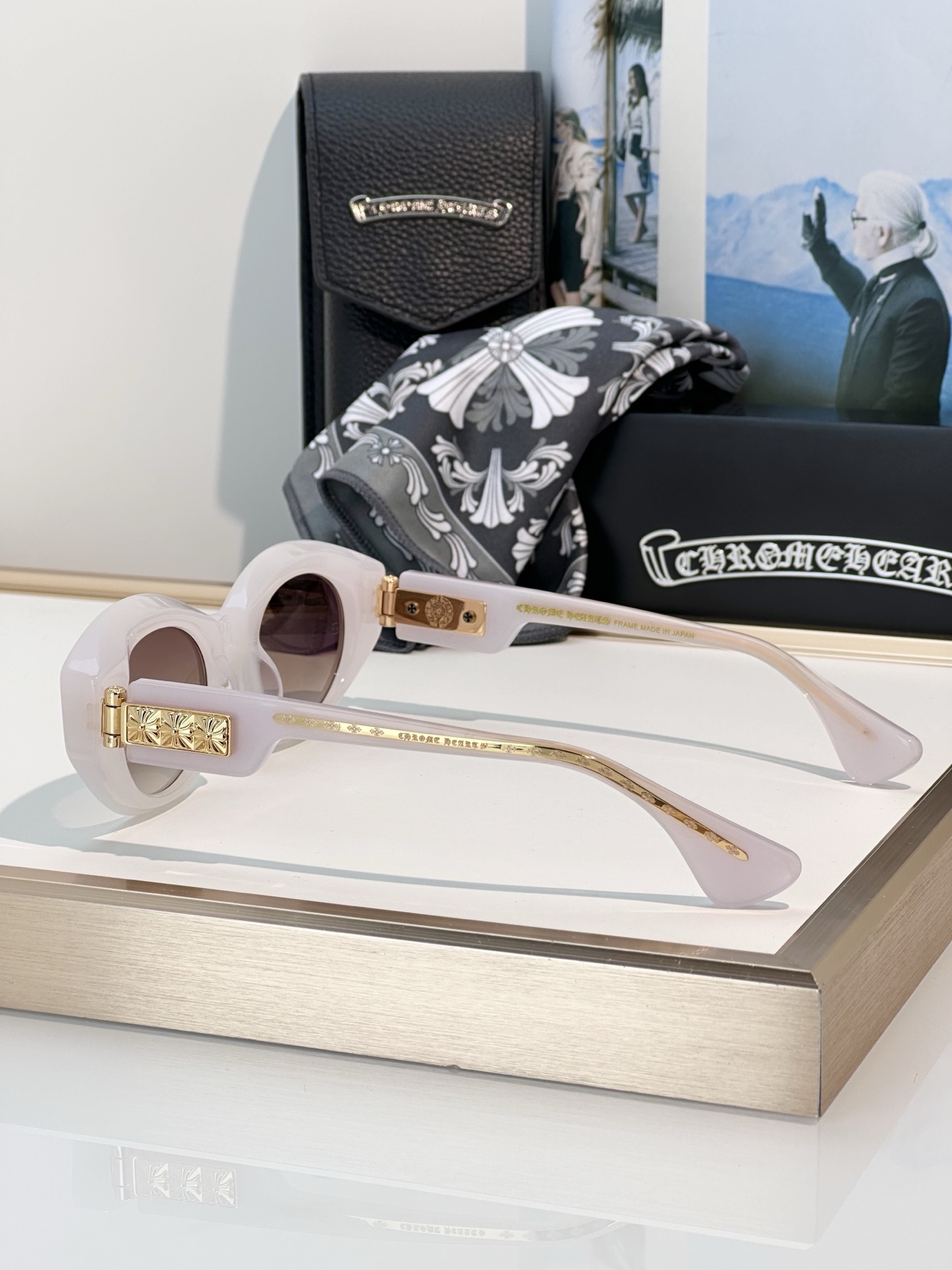 Designer Sunglasses VAJAMMIN