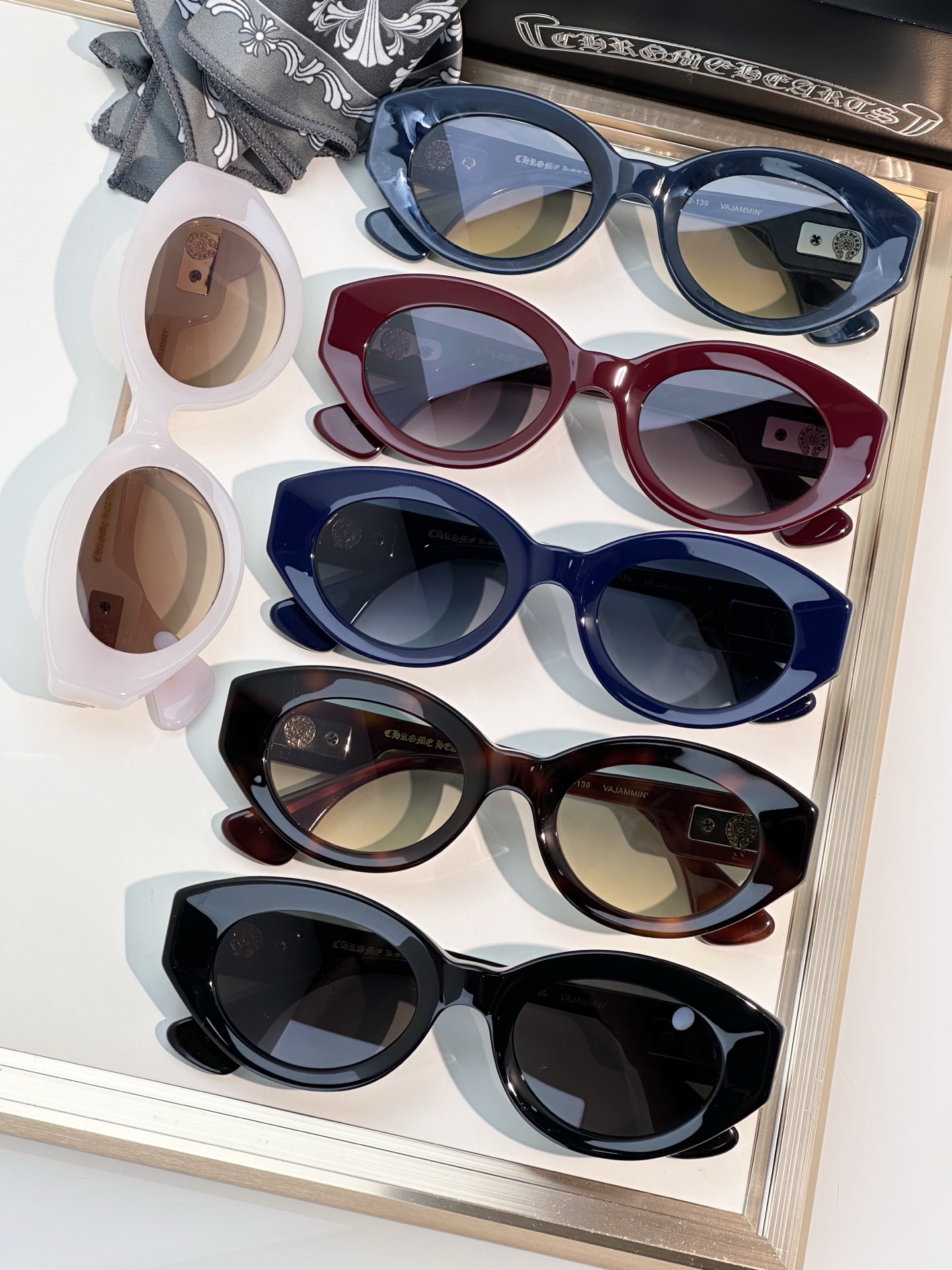 Designer Sunglasses VAJAMMIN