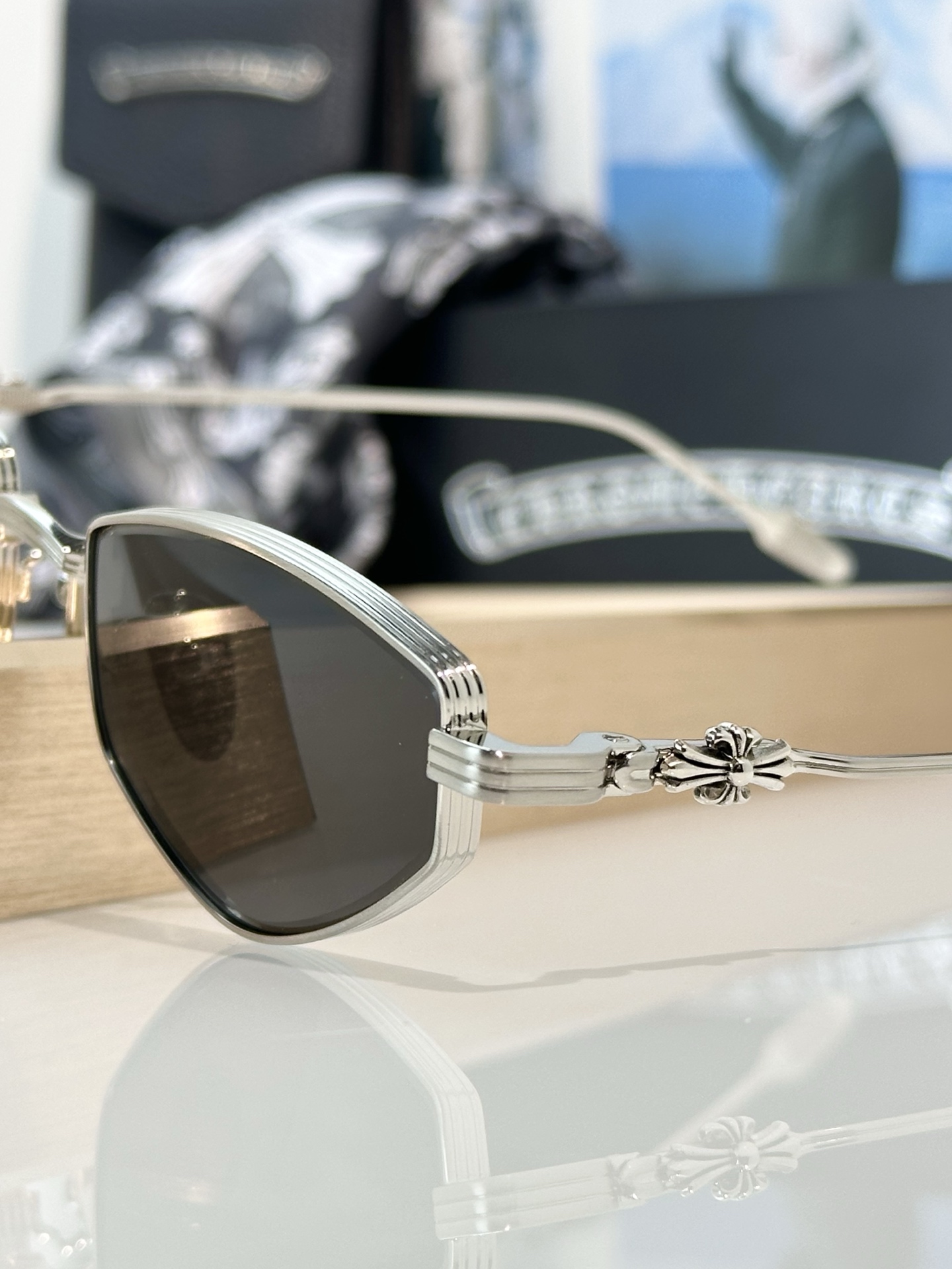 Designer Sunglasses CLITORIAL2