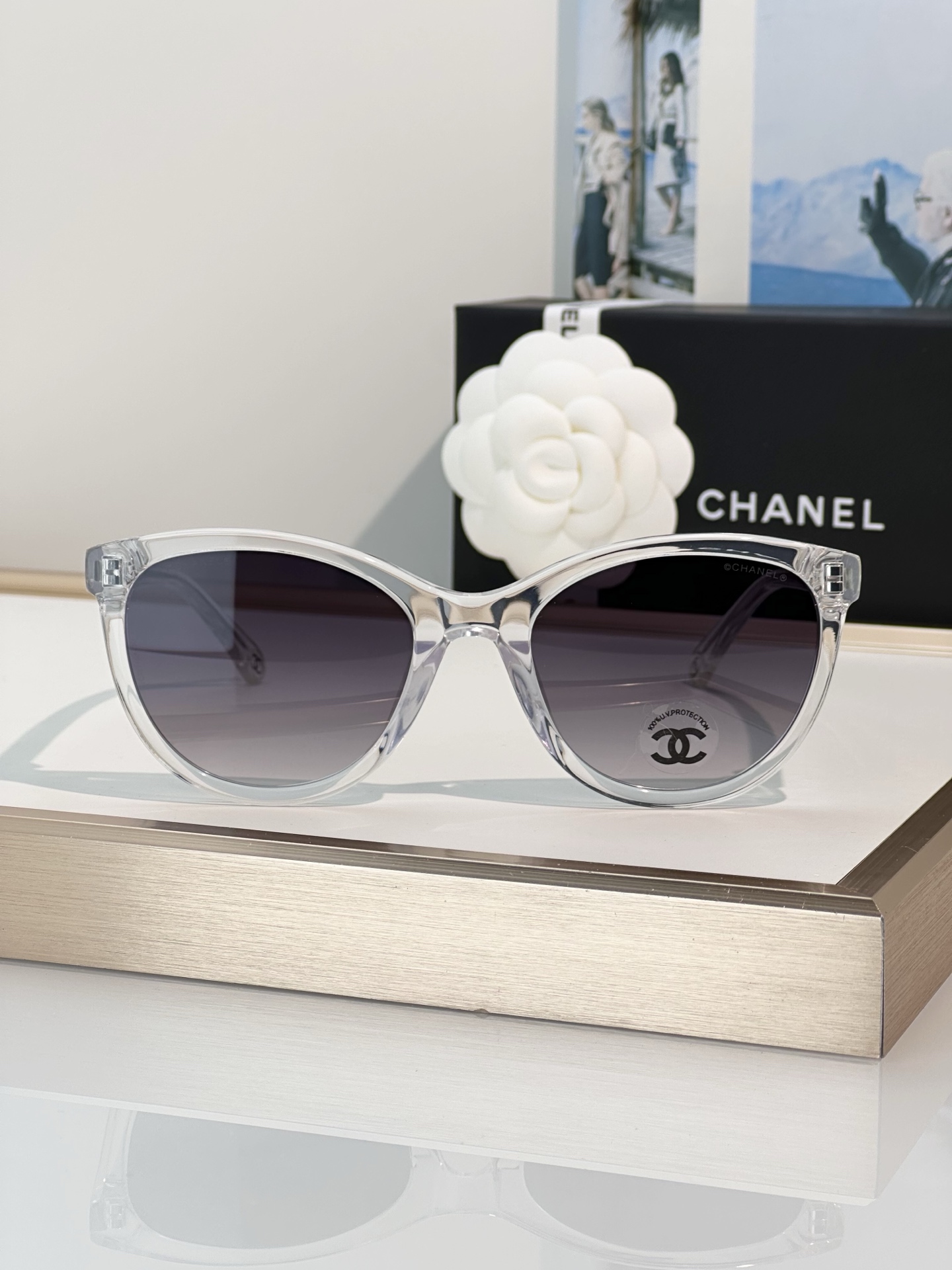 Chanel Sunglasses CH5523U