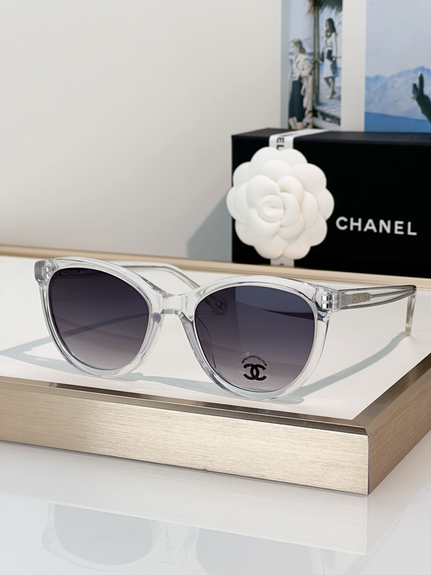 Chanel Sunglasses CH5523U