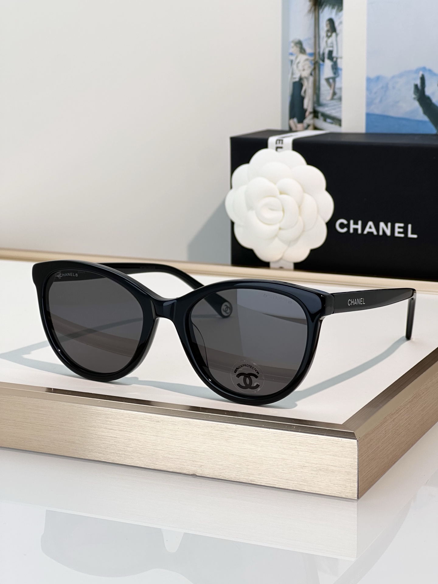 Chanel Sunglasses CH5523U
