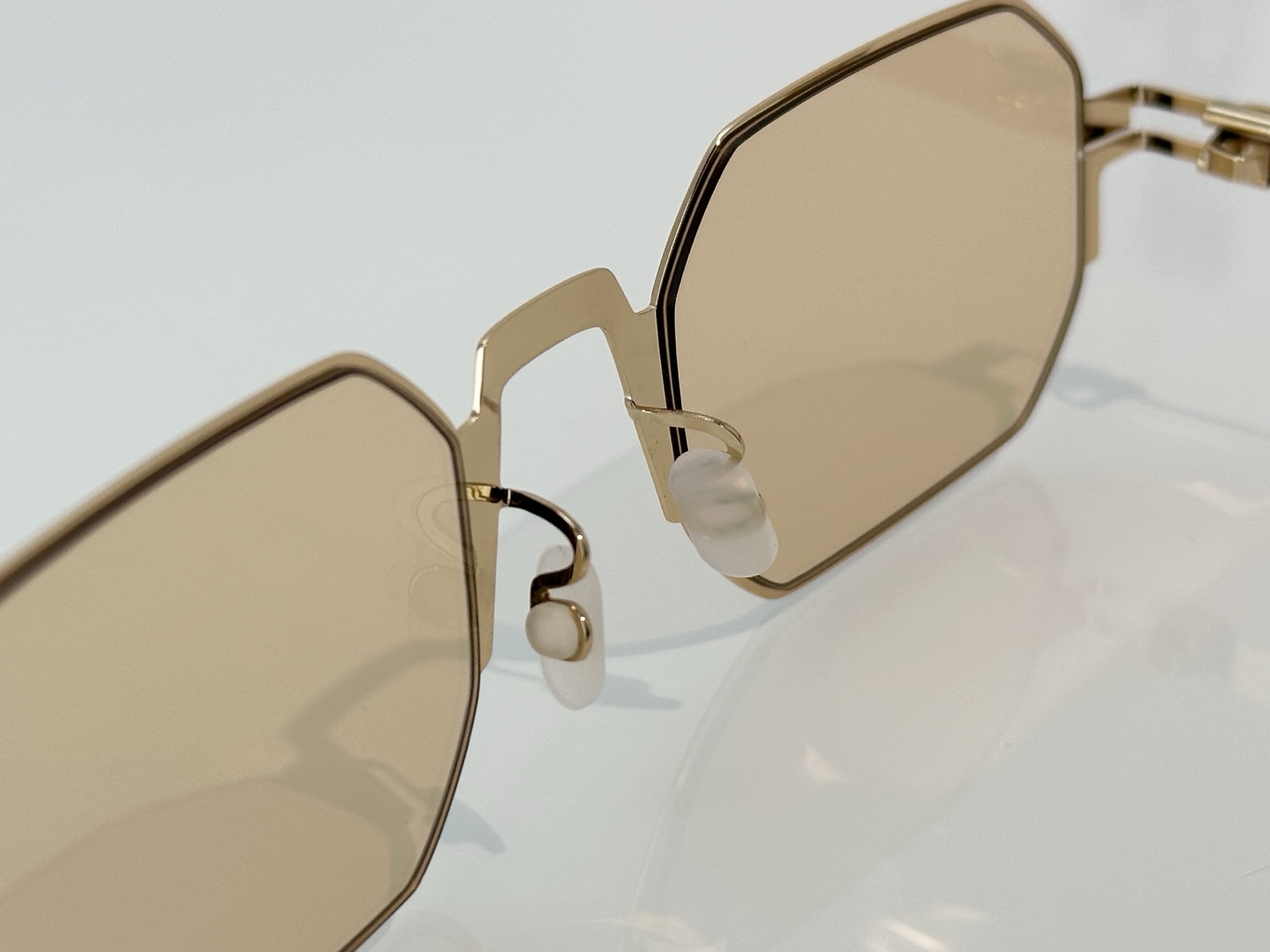Designer Sunglasses STUDIO15